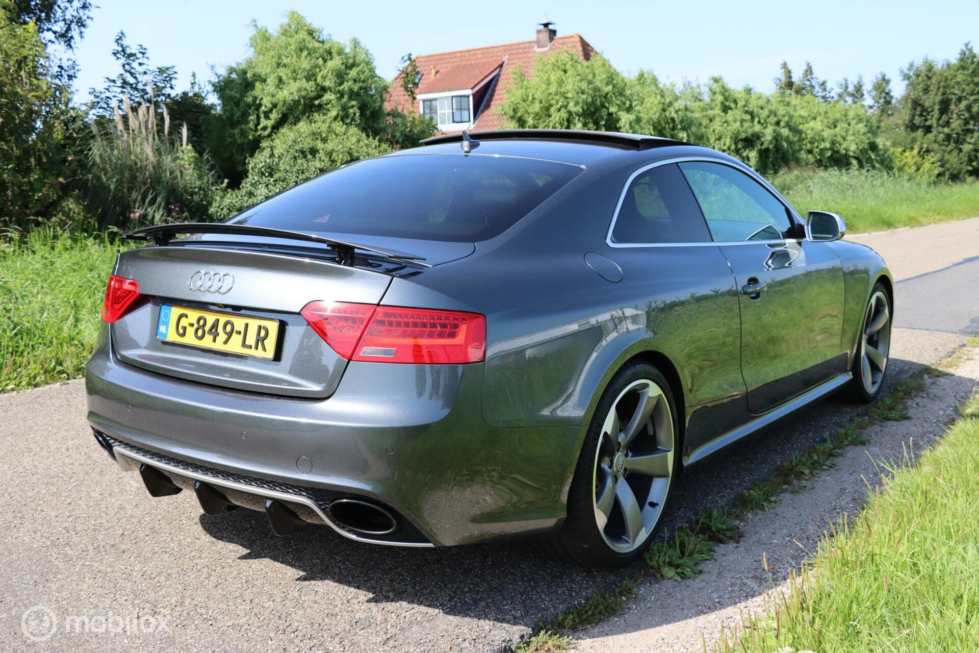 Audi RS5 thumbnail 7