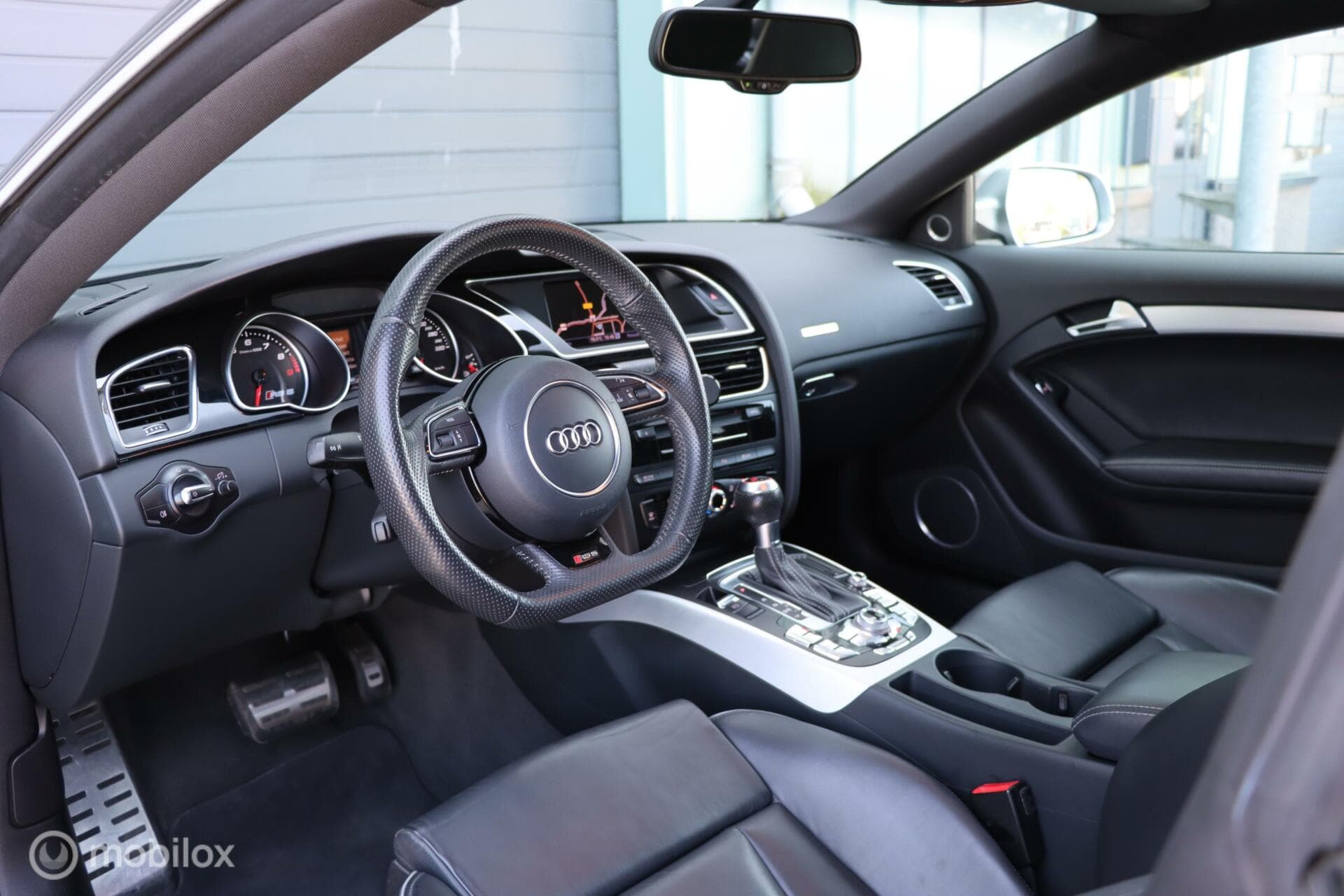 Audi RS5 thumbnail 10