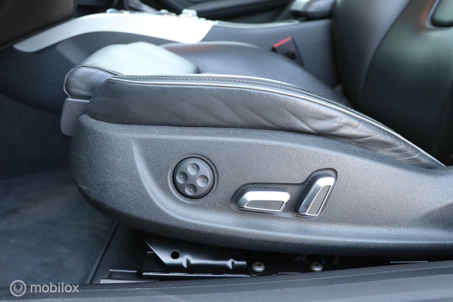 Audi RS5 thumbnail 13