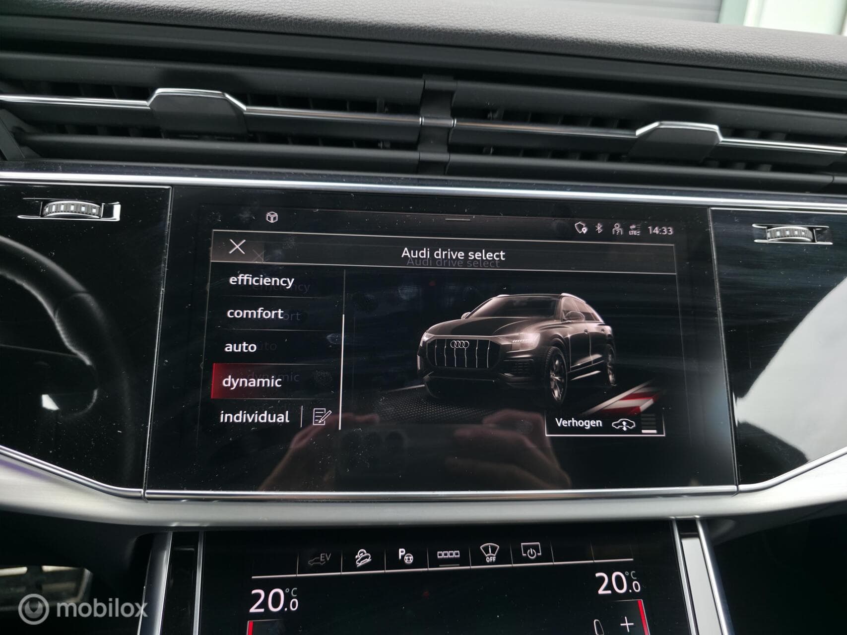 Audi Q8 thumbnail 33