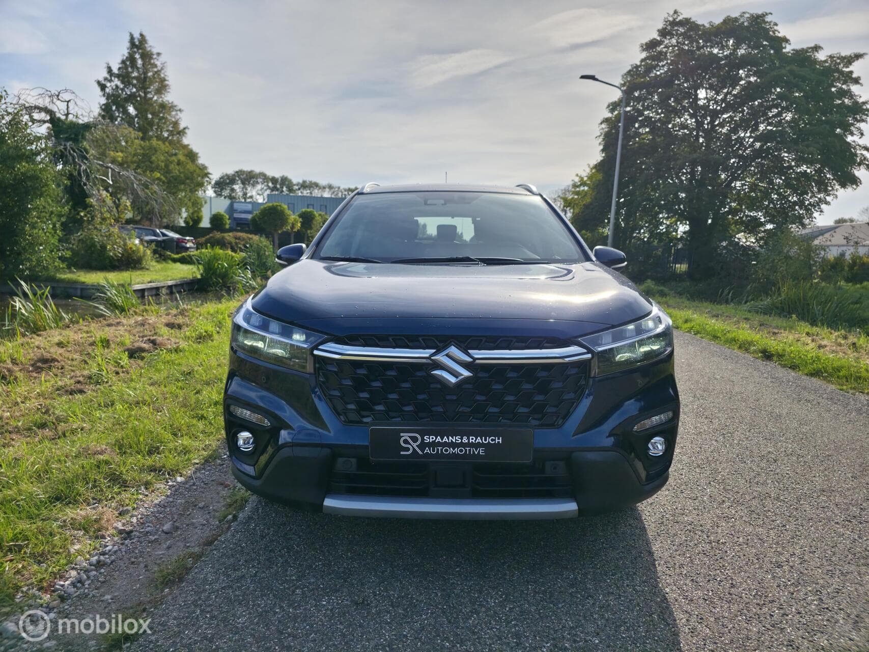 Suzuki S-Cross thumbnail 32