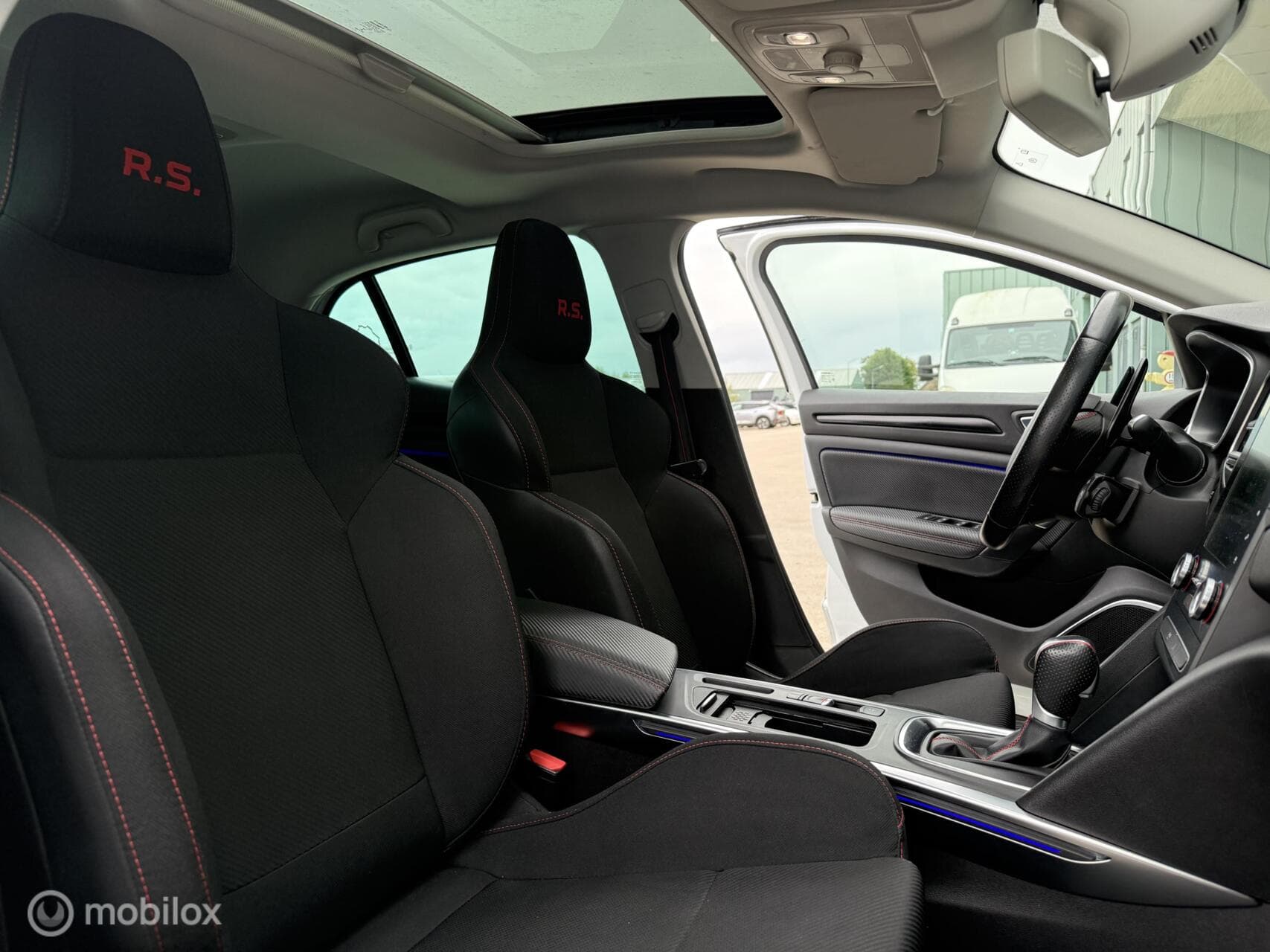 Renault Mégane thumbnail 11