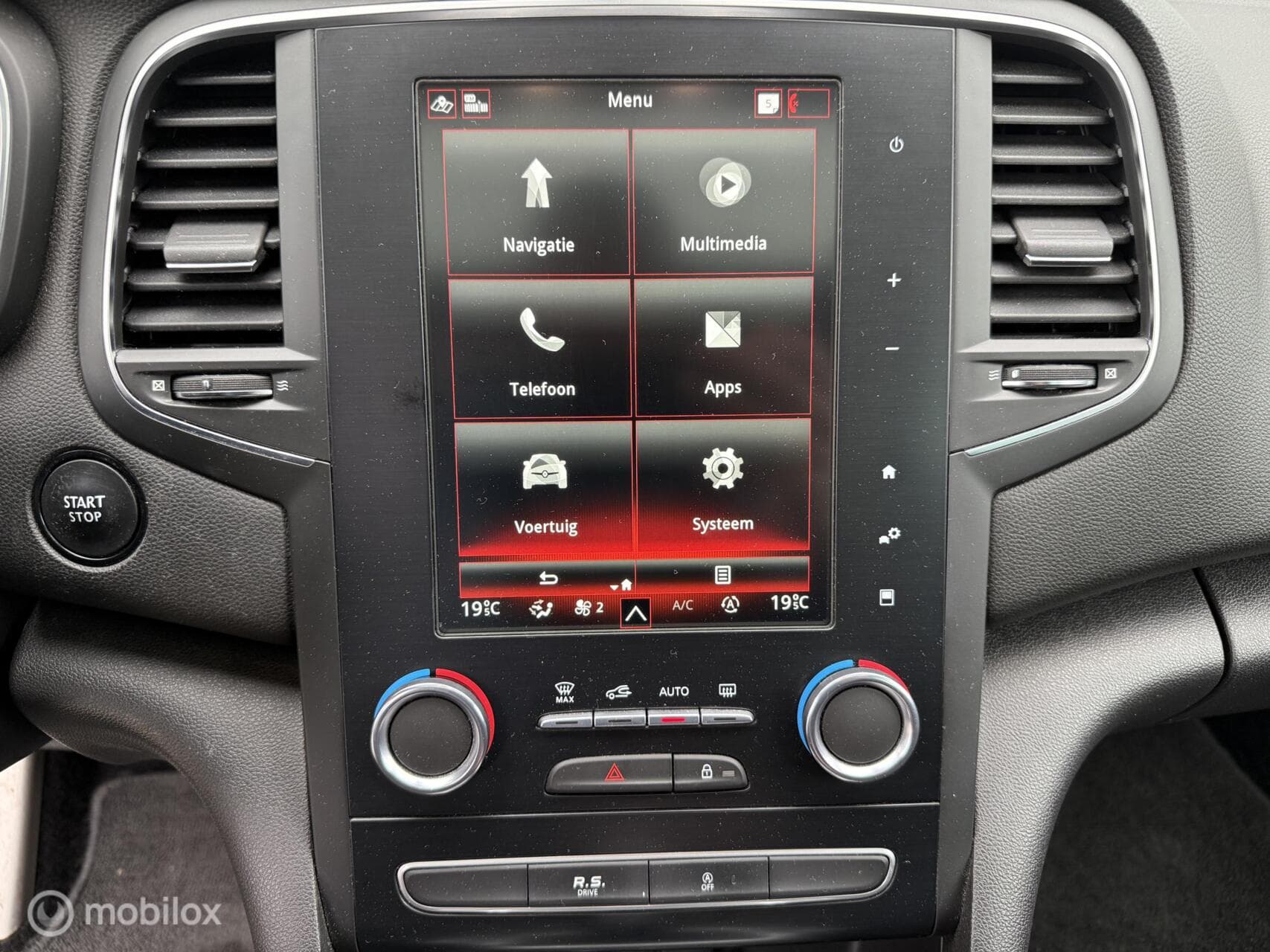 Renault Mégane thumbnail 20