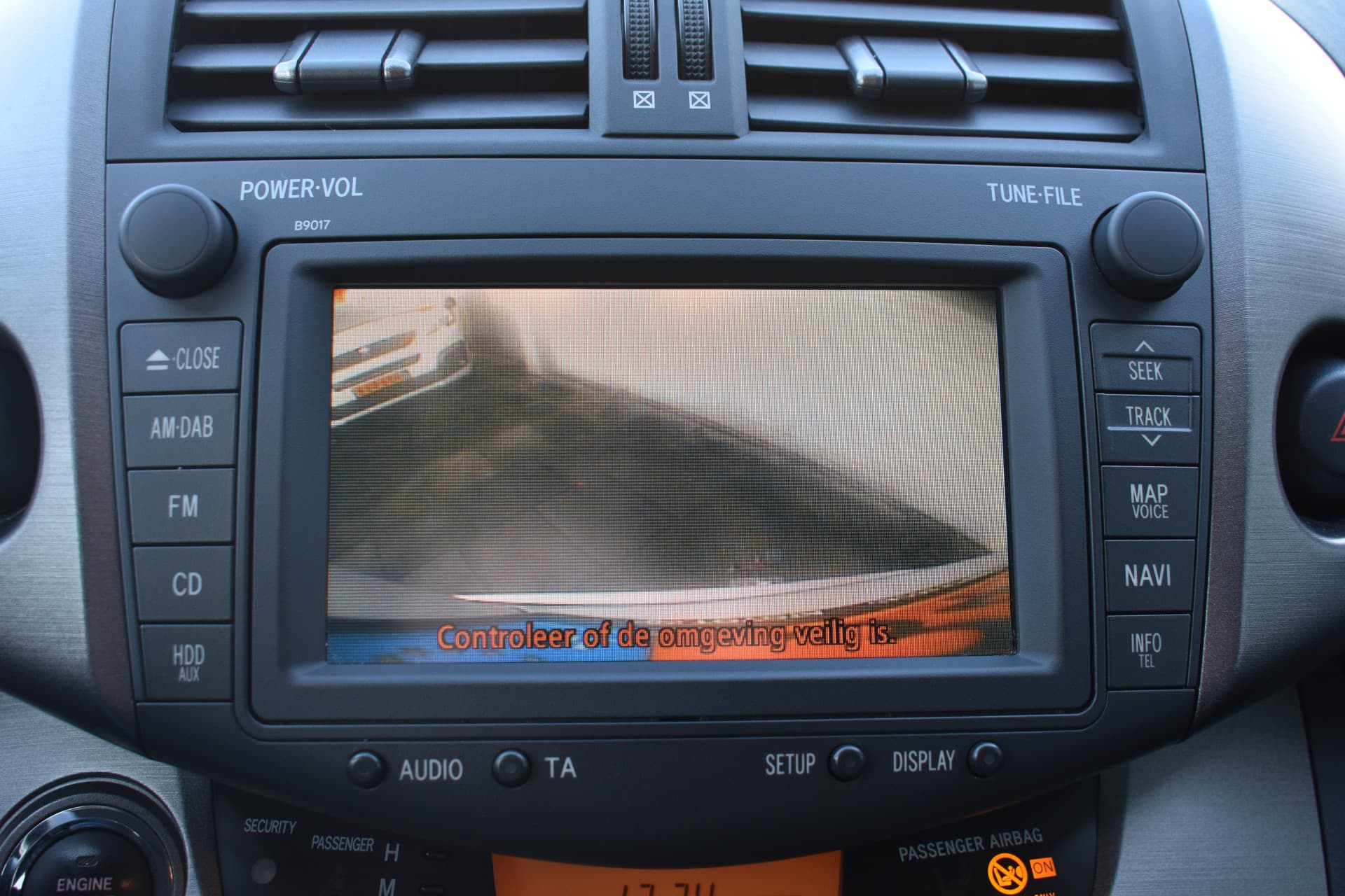 Toyota RAV4 2.0 VVTi Executive Business Automaat 158Pk thumbnail 18