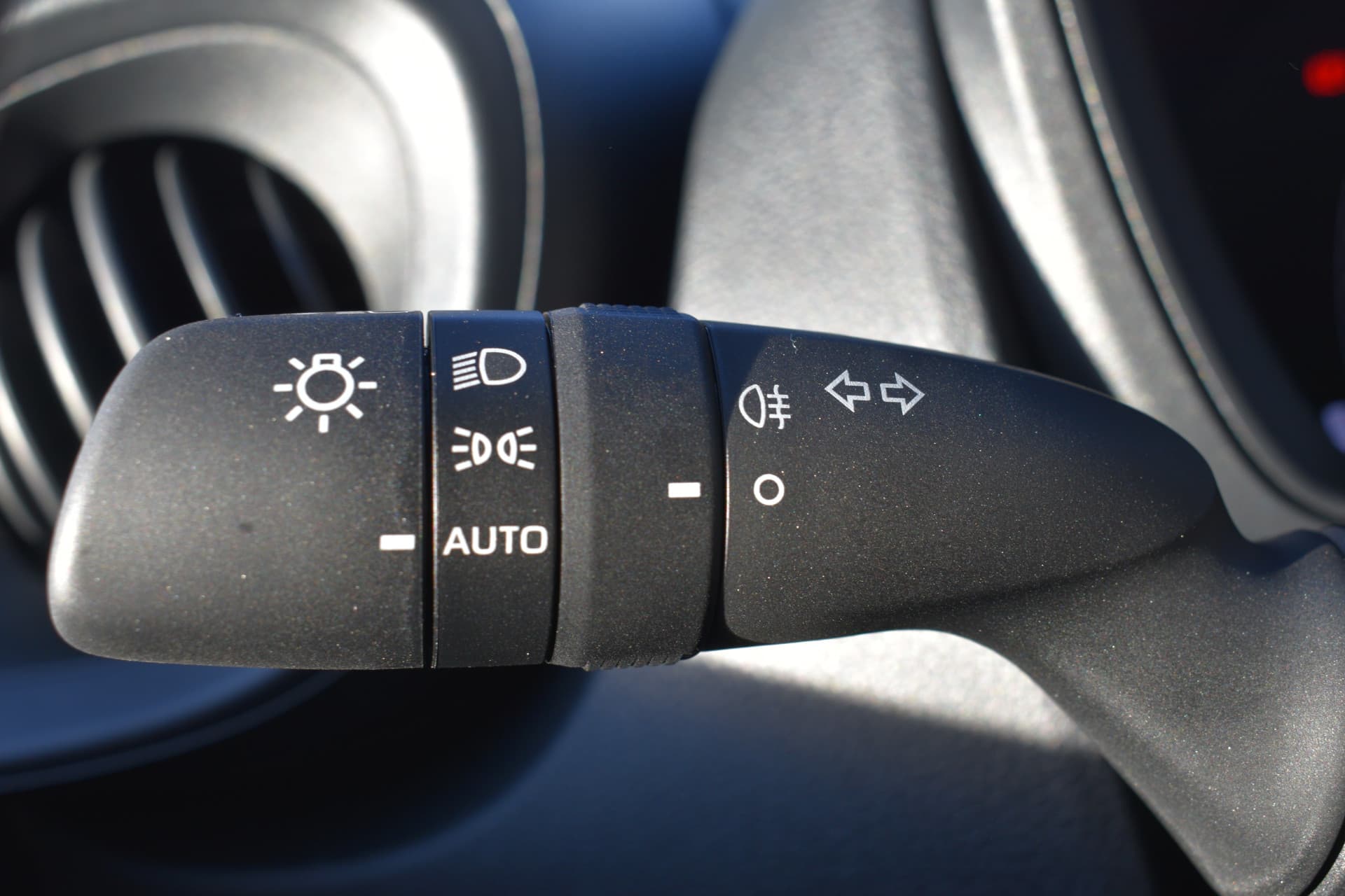 Toyota Aygo X 1.0 VVT-i MT Play Handgeschakeld 72pk thumbnail 4