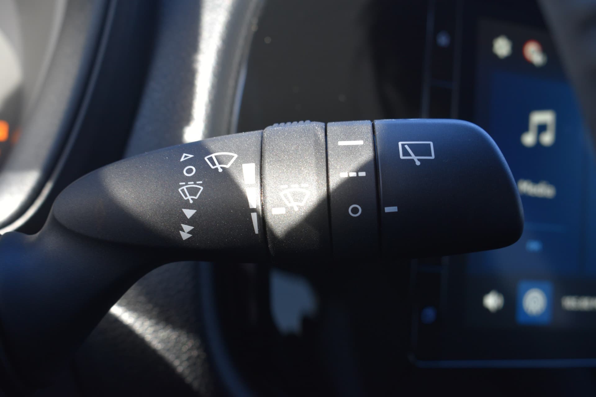 Toyota Aygo X 1.0 VVT-i MT Play Handgeschakeld 72pk thumbnail 5