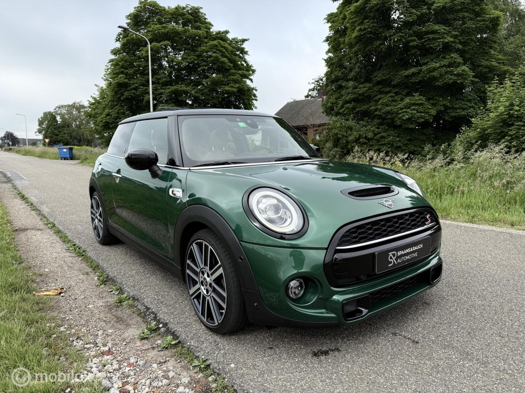 MINI Cooper S thumbnail 3