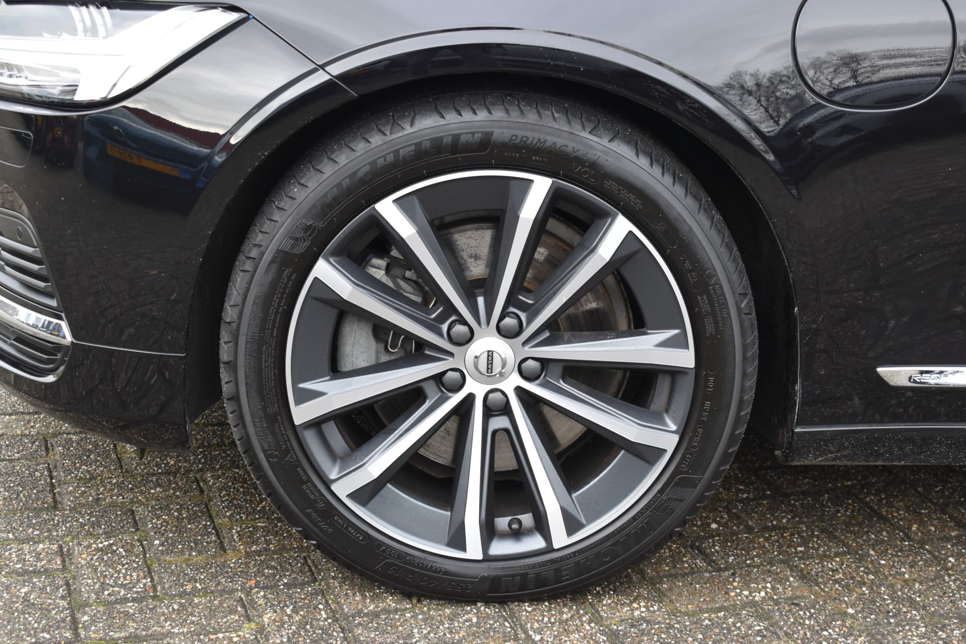 Volvo V90 T8 AWD 390PK Plug-in Hybrid Inscription thumbnail 6