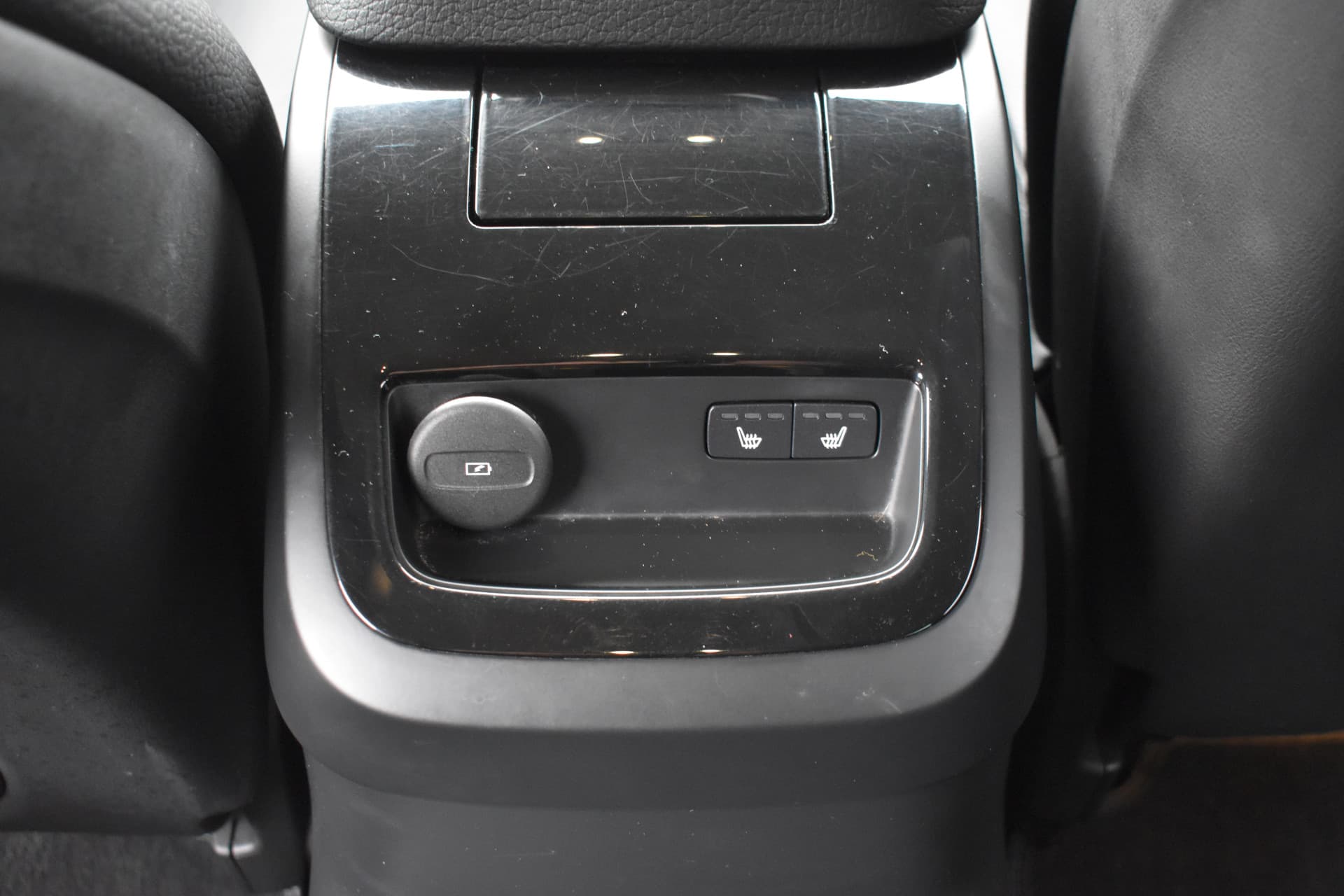 Volvo V90 T8 AWD 390PK Plug-in Hybrid Inscription thumbnail 24