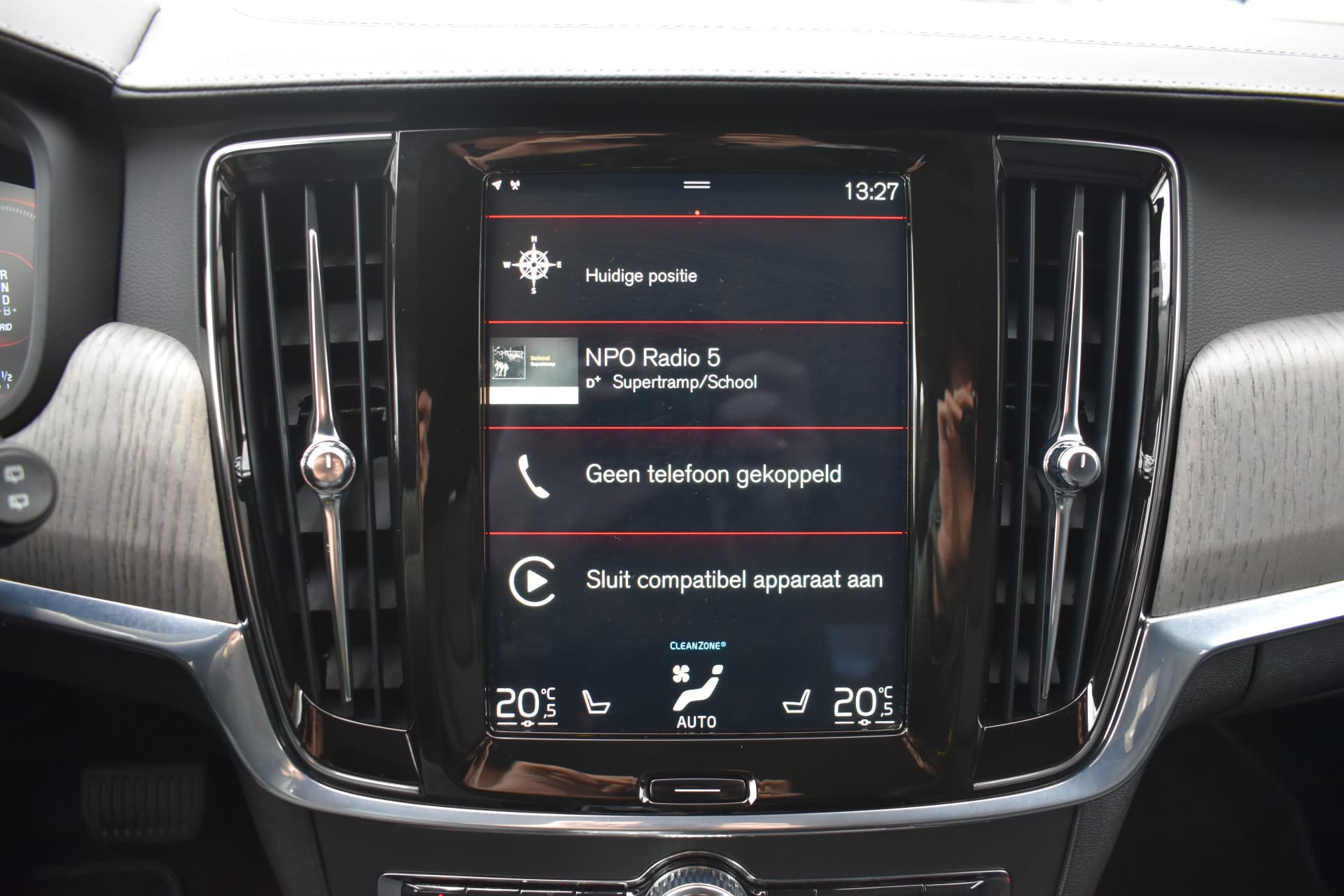 Volvo V90 T8 AWD 390PK Plug-in Hybrid Inscription thumbnail 42