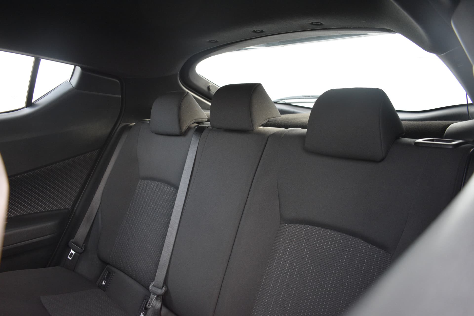 Toyota C-HR 1.8 Hybrid Active Automaat 122pk thumbnail 13