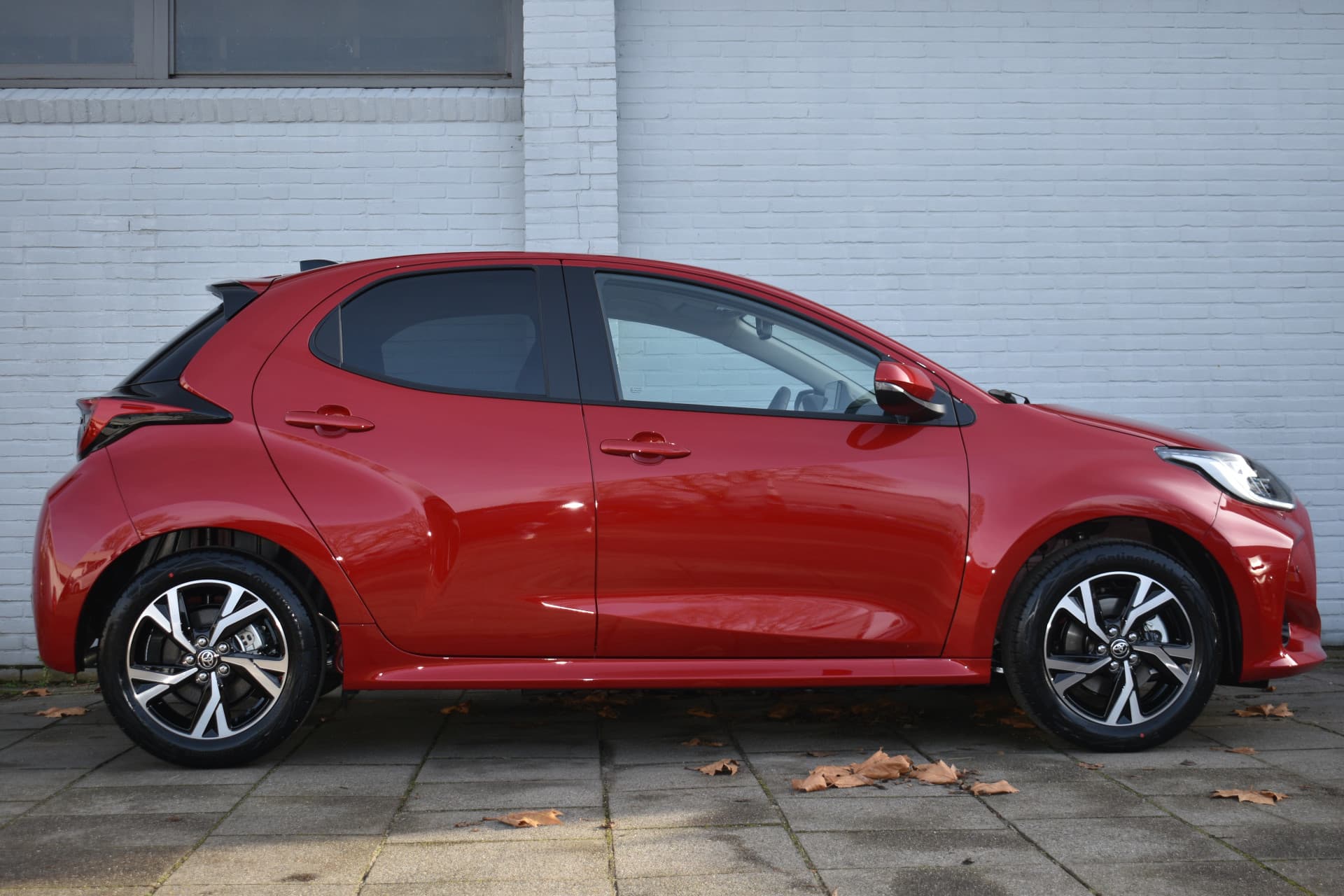 Toyota Yaris 1.5 Hybrid 115 Dynamic Automaat 116pk thumbnail 7