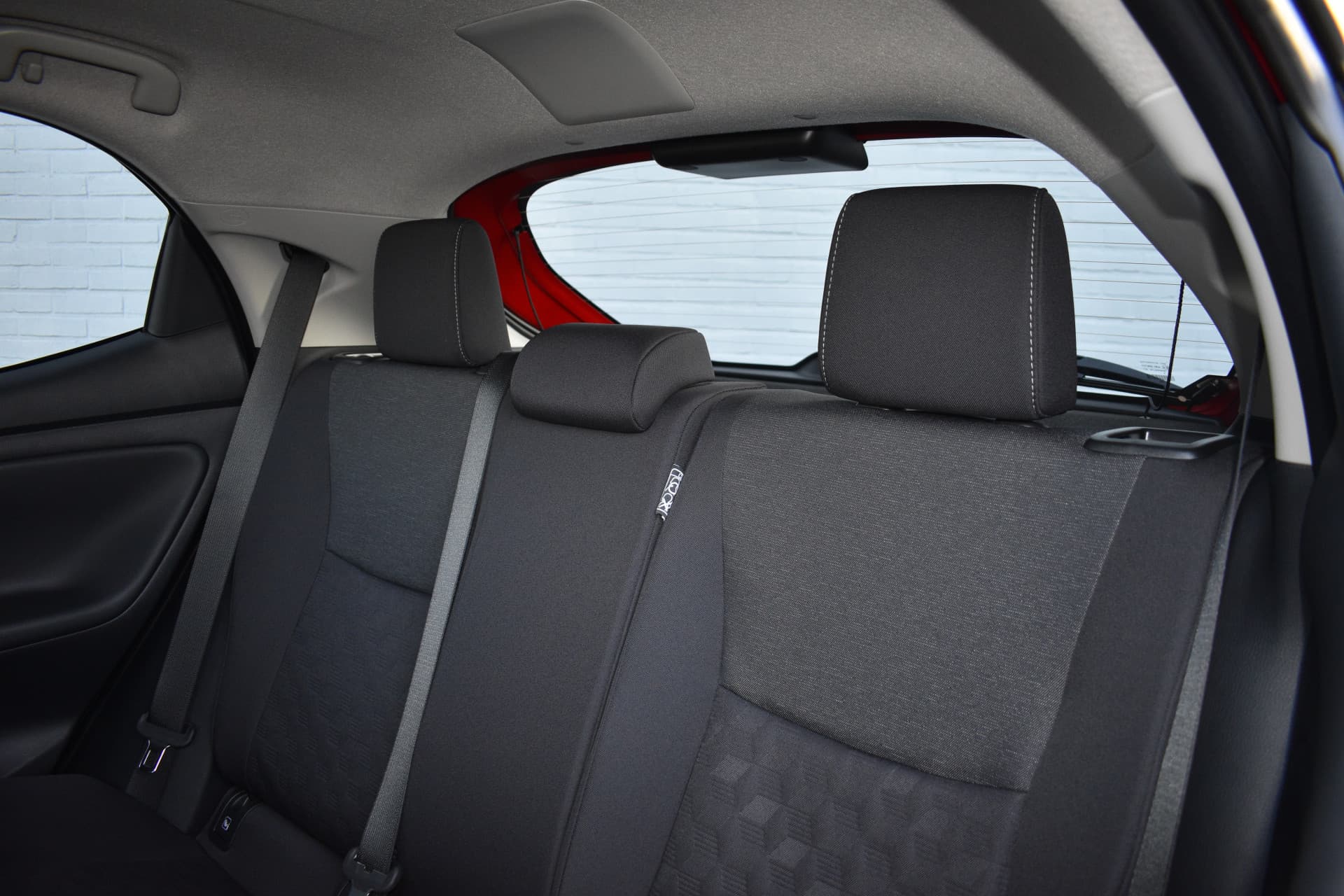 Toyota Yaris 1.5 Hybrid 115 Dynamic Automaat 116pk thumbnail 19