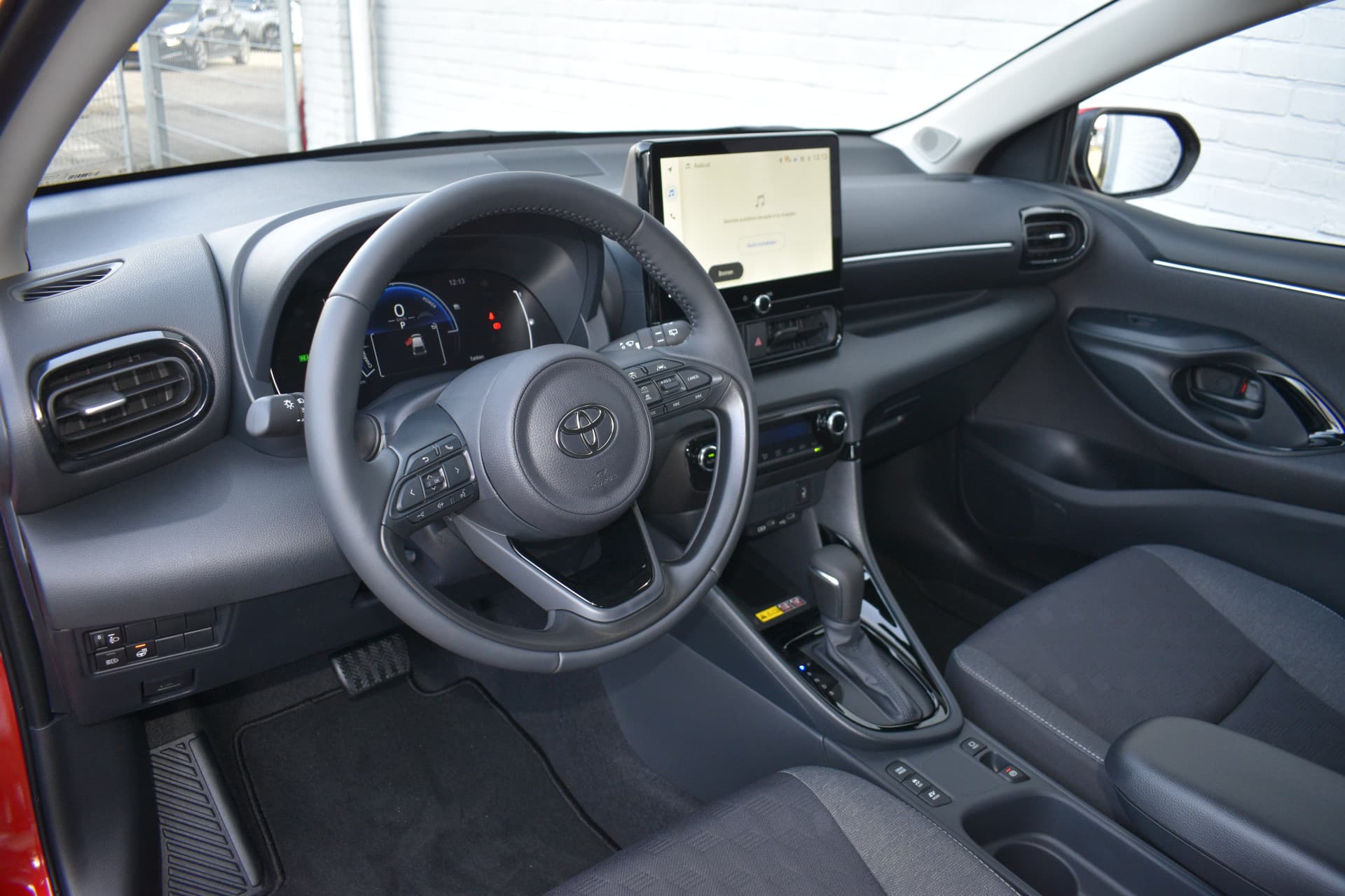 Toyota Yaris 1.5 Hybrid 115 Dynamic Automaat 116pk thumbnail 21