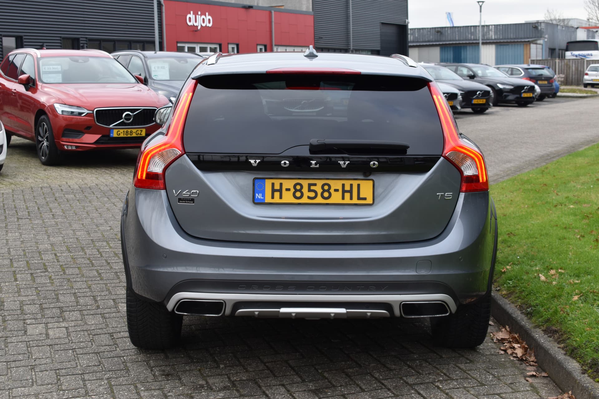 Volvo V60 Cross Country T5 245PK Automaat Summum thumbnail 16