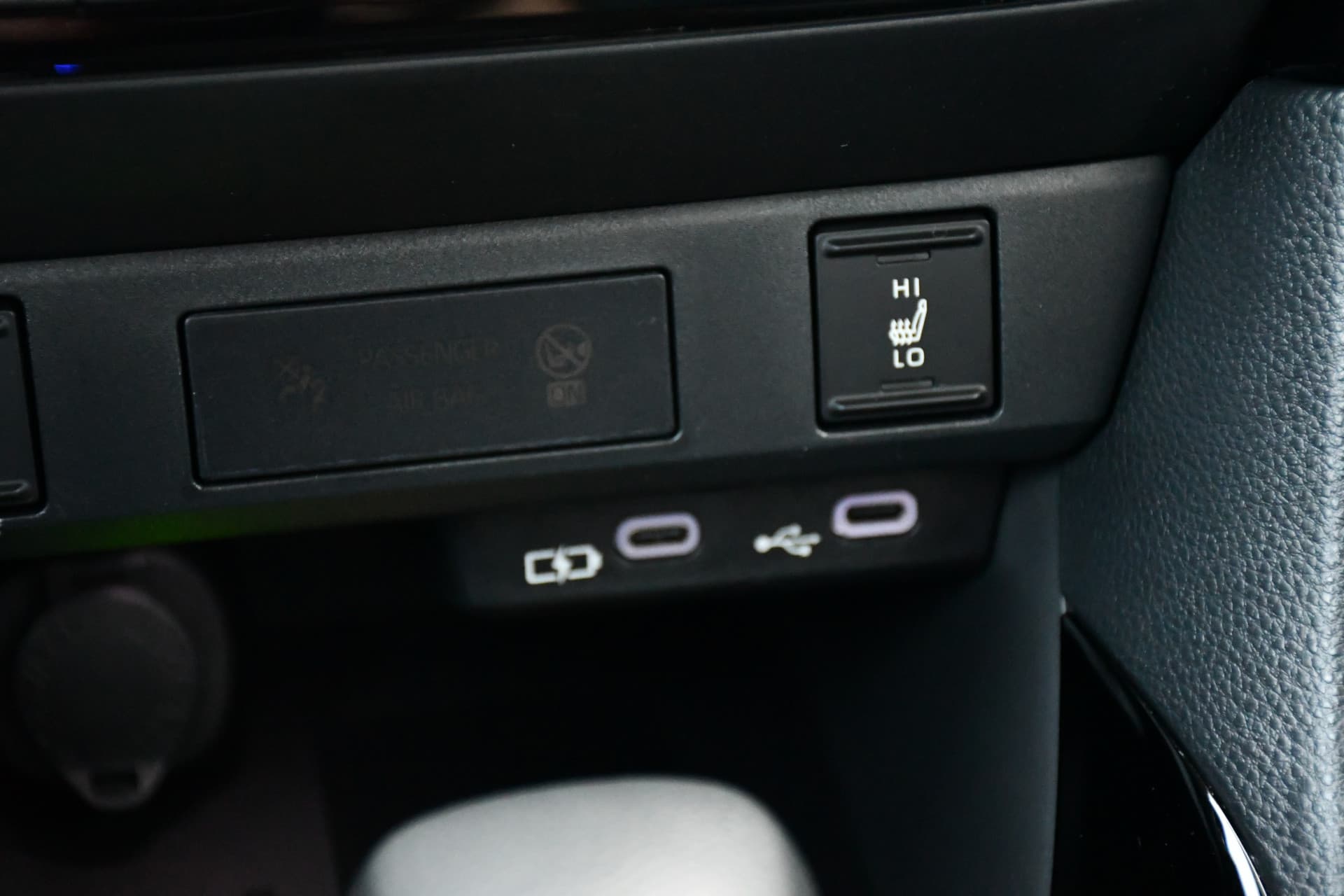 Toyota Yaris 1.5 Hybrid 115 Dynamic Automaat 116pk thumbnail 9