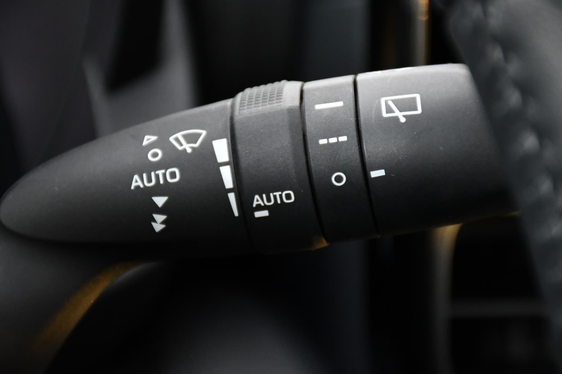 Toyota Yaris 1.5 Hybrid 115 Dynamic Automaat 116pk thumbnail 17