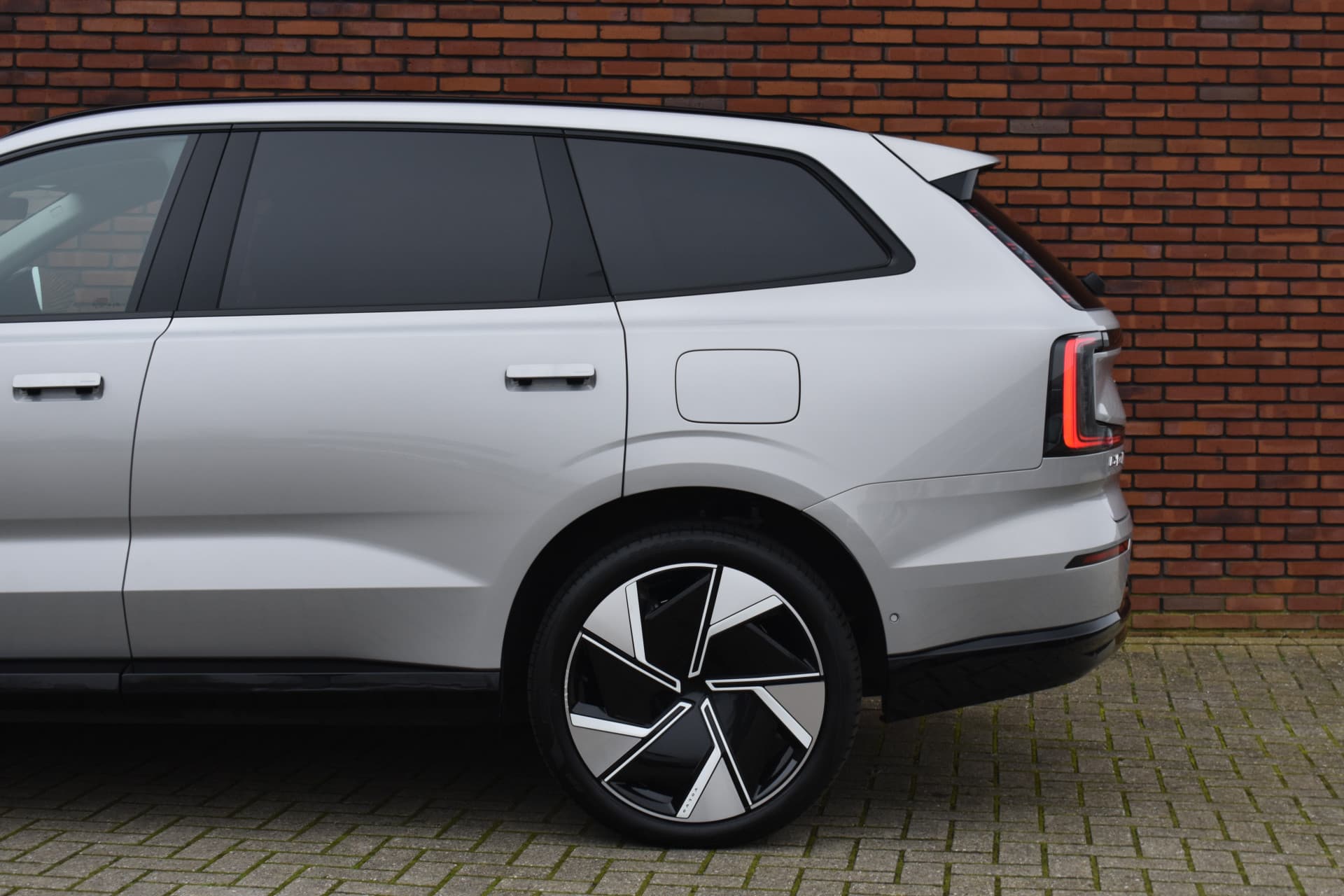 Volvo EX90 Twin Motor Performance 517PK Ultra 7p. 111 kWh thumbnail 19