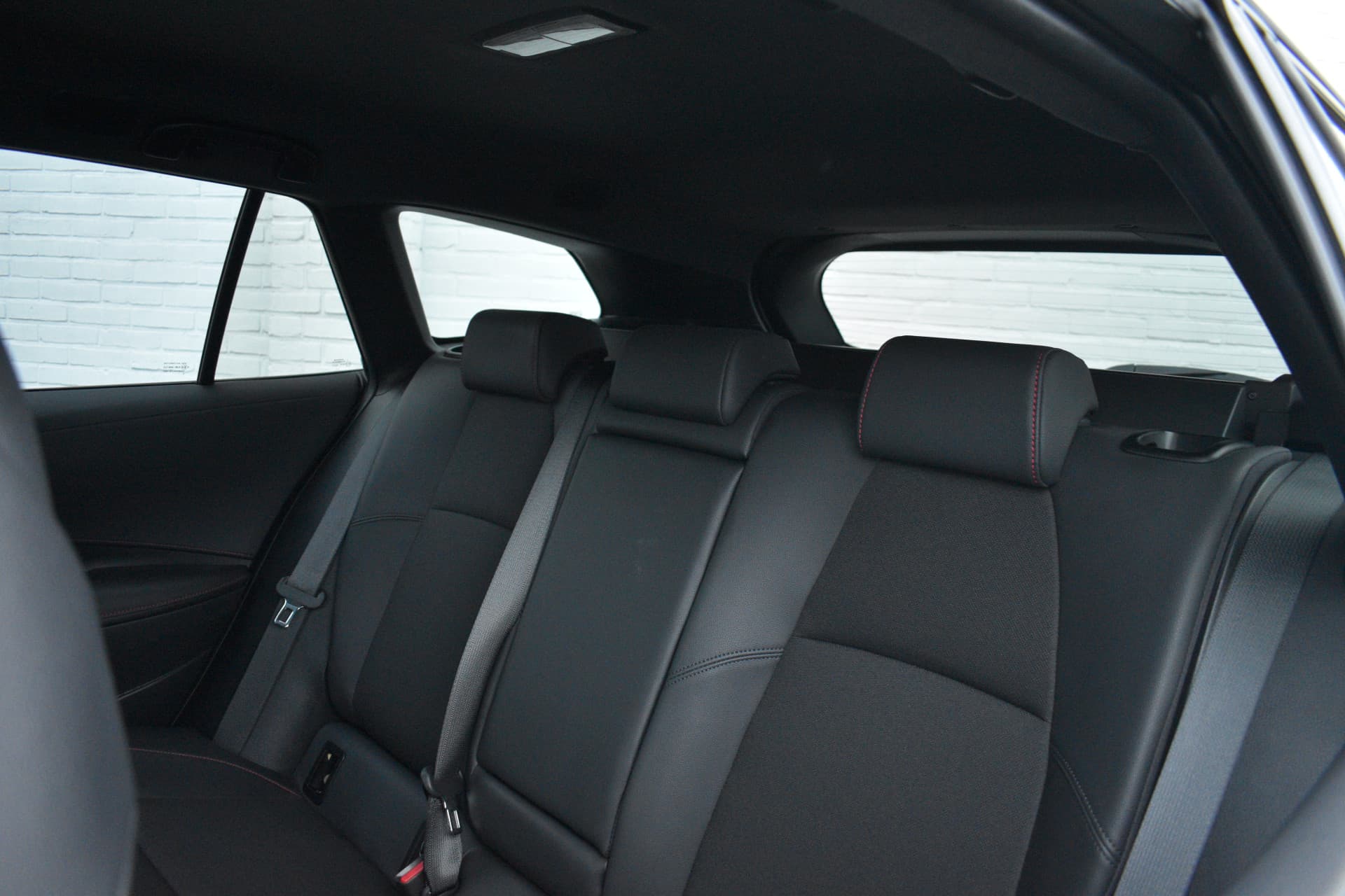 Toyota Corolla Touring Sports 2.0 Hybrid GR Sport Plus Limited Automaat 197pk thumbnail 12