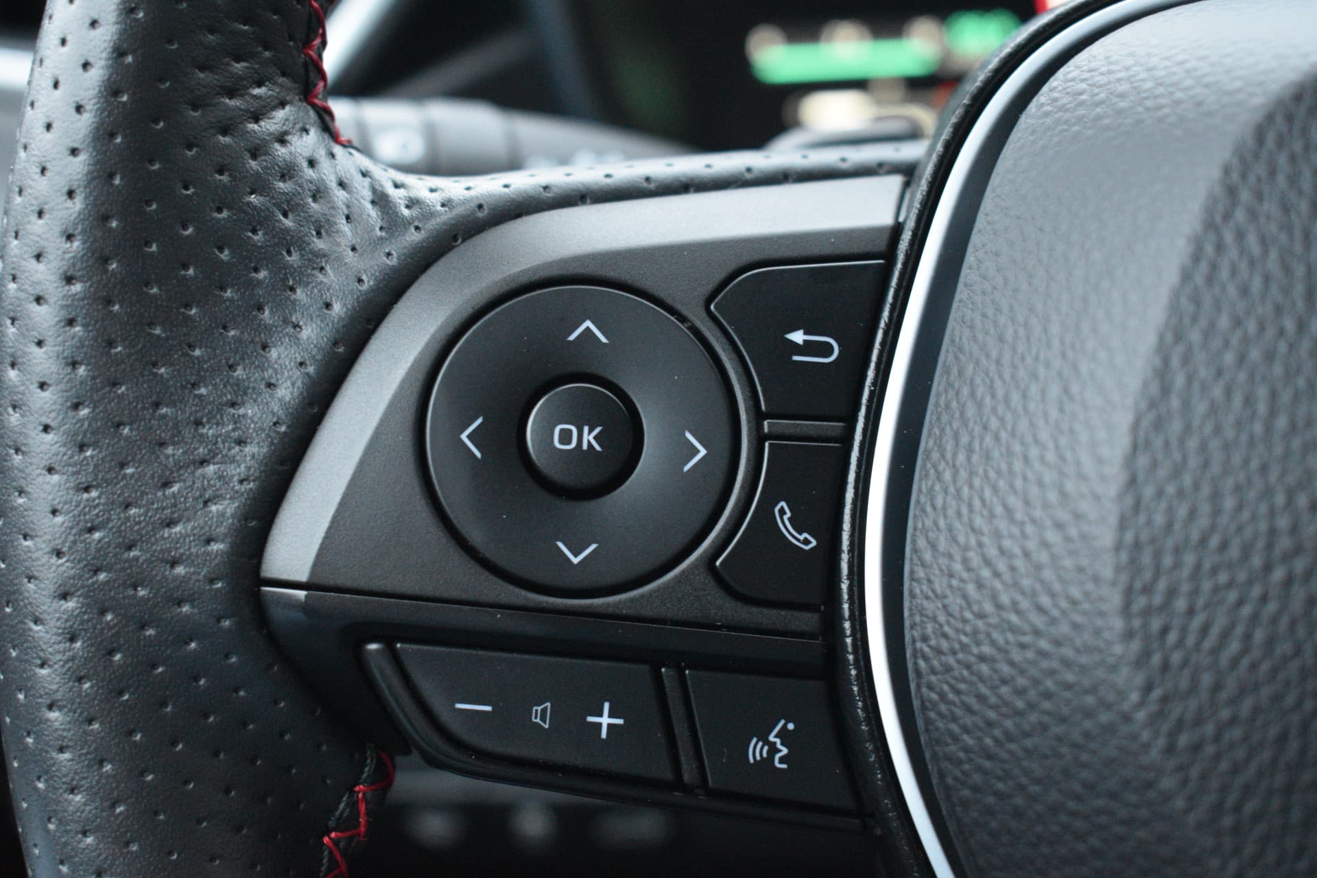 Toyota Corolla Touring Sports 2.0 Hybrid GR Sport Plus Limited Automaat 197pk thumbnail 16