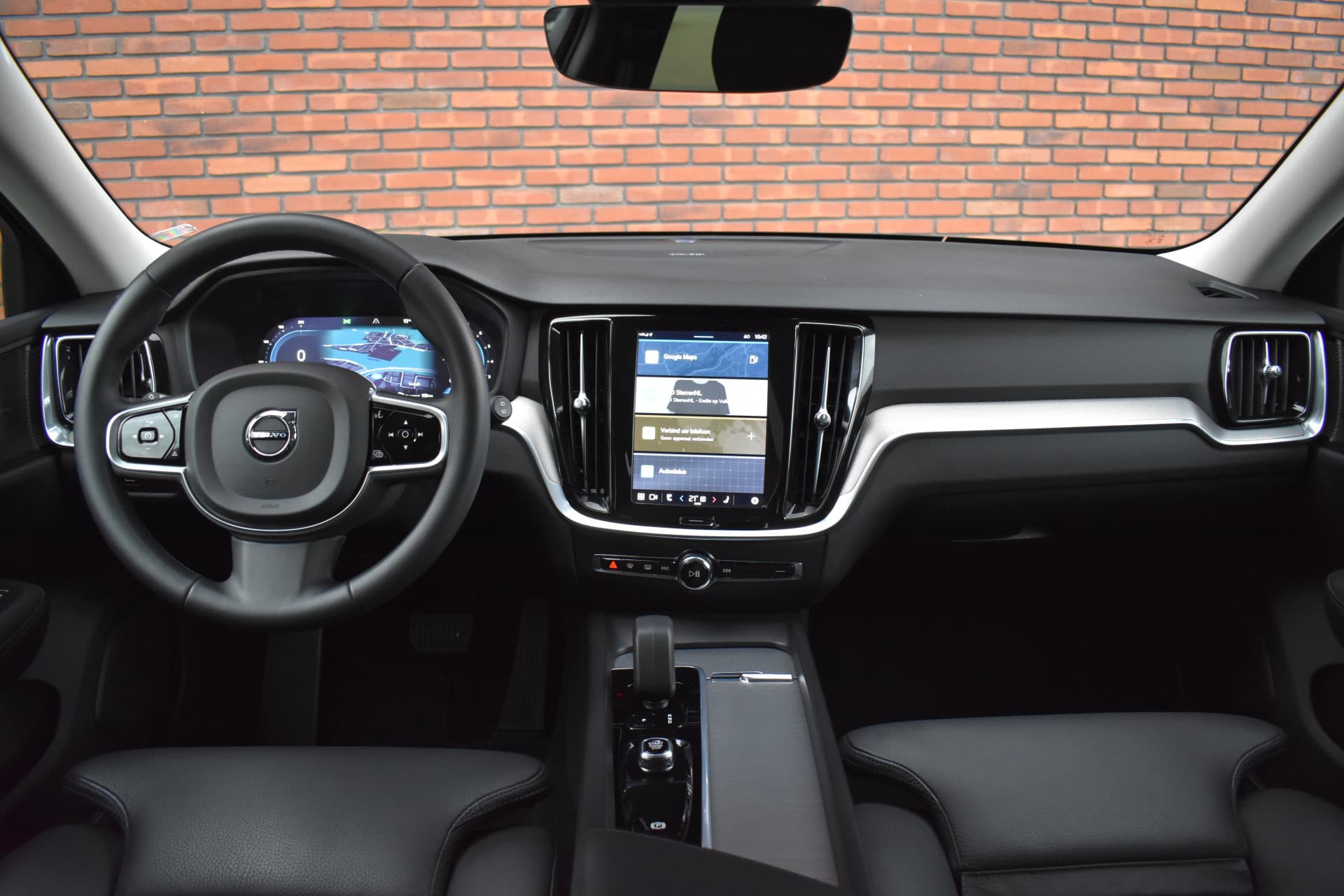 Volvo V60 Cross Country B5 265PK AWD Plus thumbnail 6