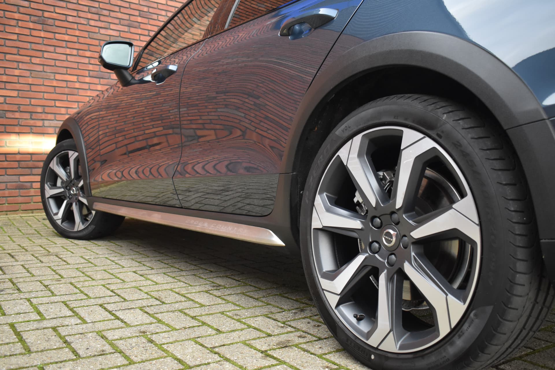 Volvo V60 Cross Country B5 265PK AWD Plus thumbnail 21