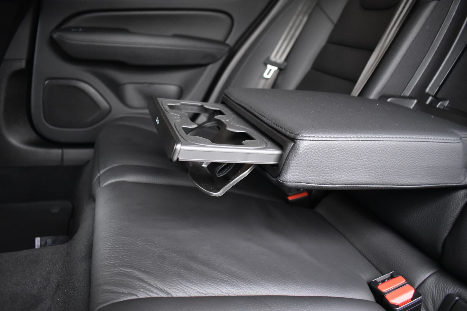 Volvo V60 Cross Country B5 265PK AWD Plus thumbnail 33