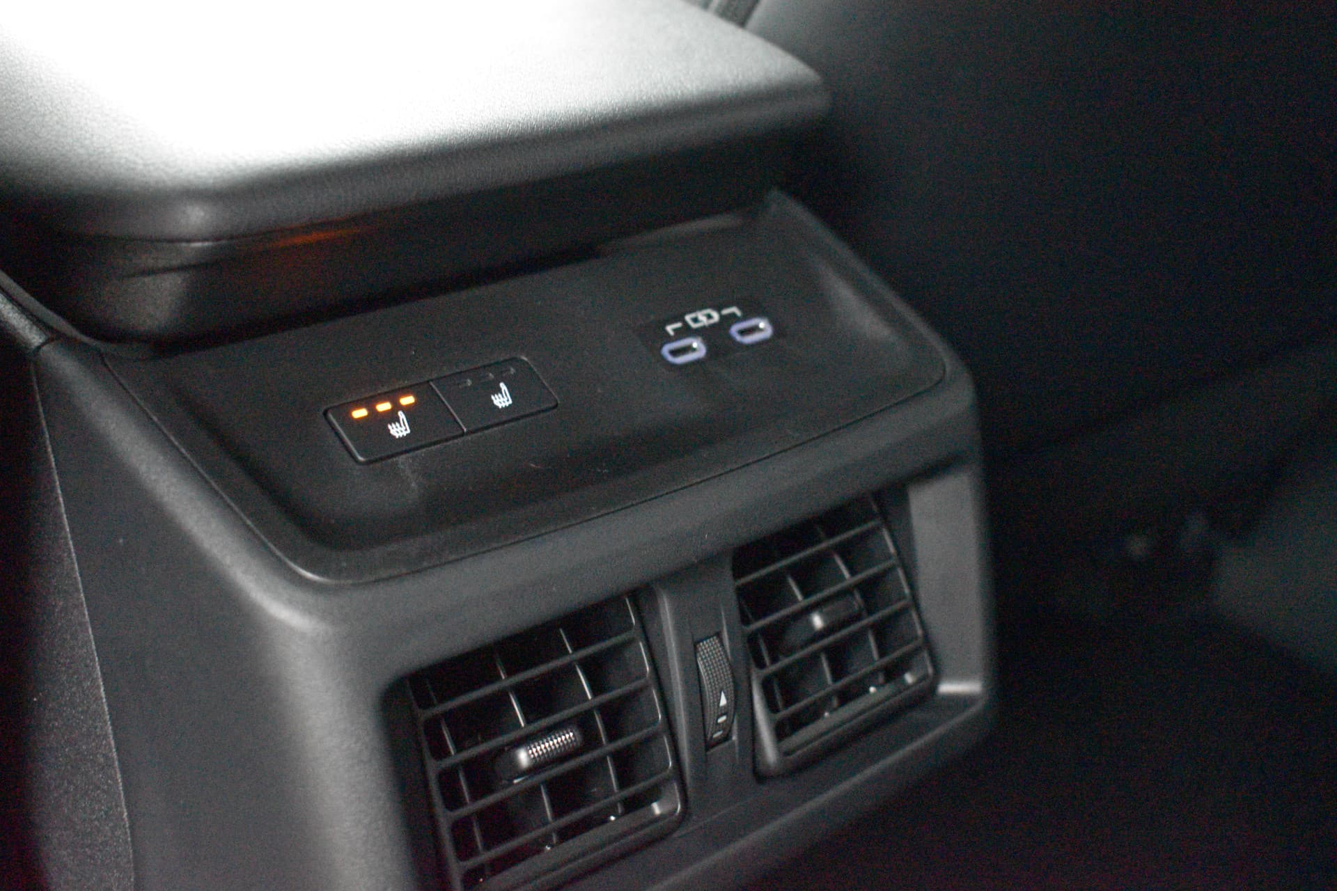 Toyota BZ4X Executive 73 kWh Automaat 224pk thumbnail 18