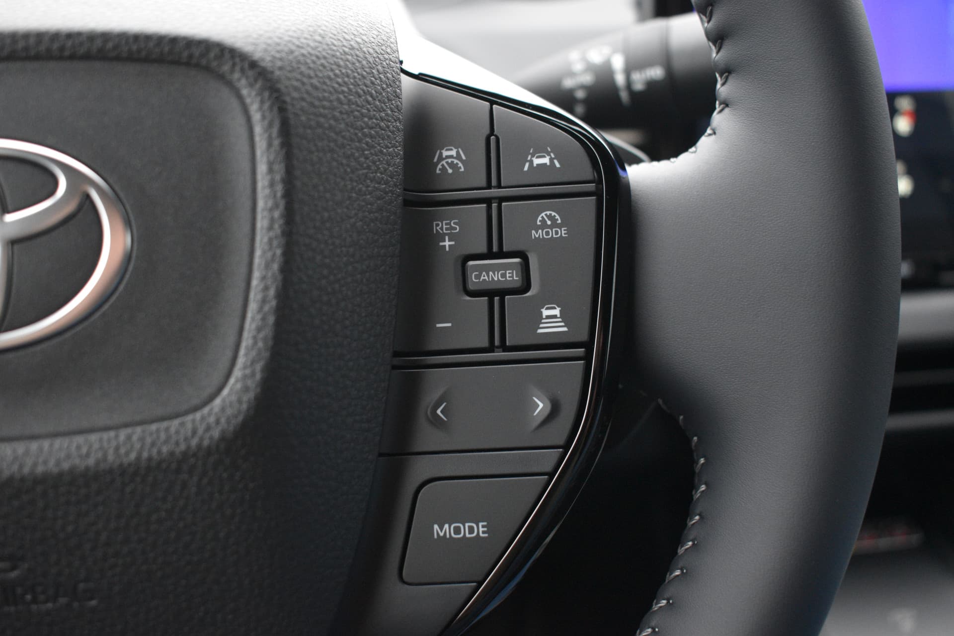 Toyota BZ4X Executive 73 kWh Automaat 224pk thumbnail 11