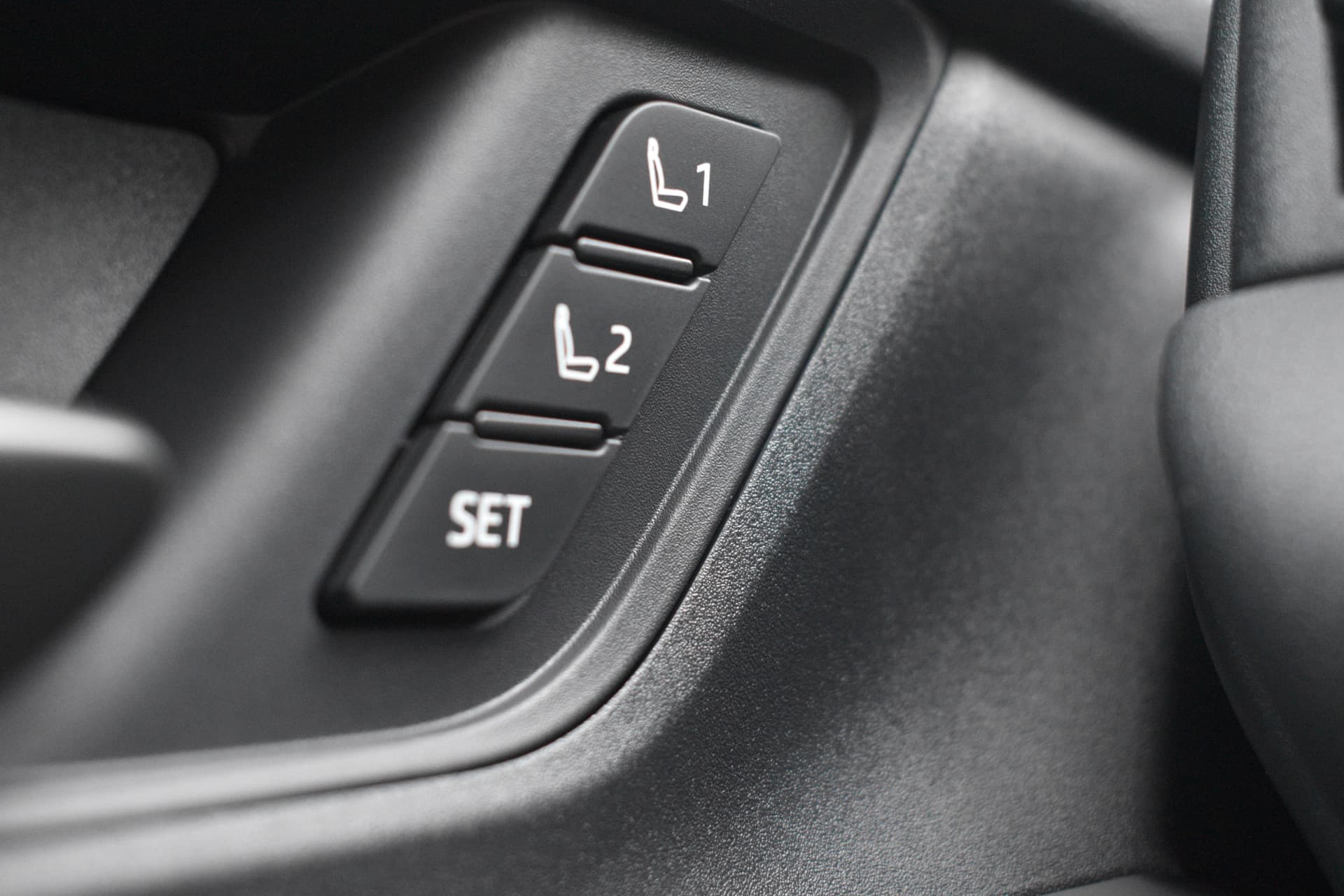 Toyota BZ4X Executive 73 kWh Automaat 224pk thumbnail 16