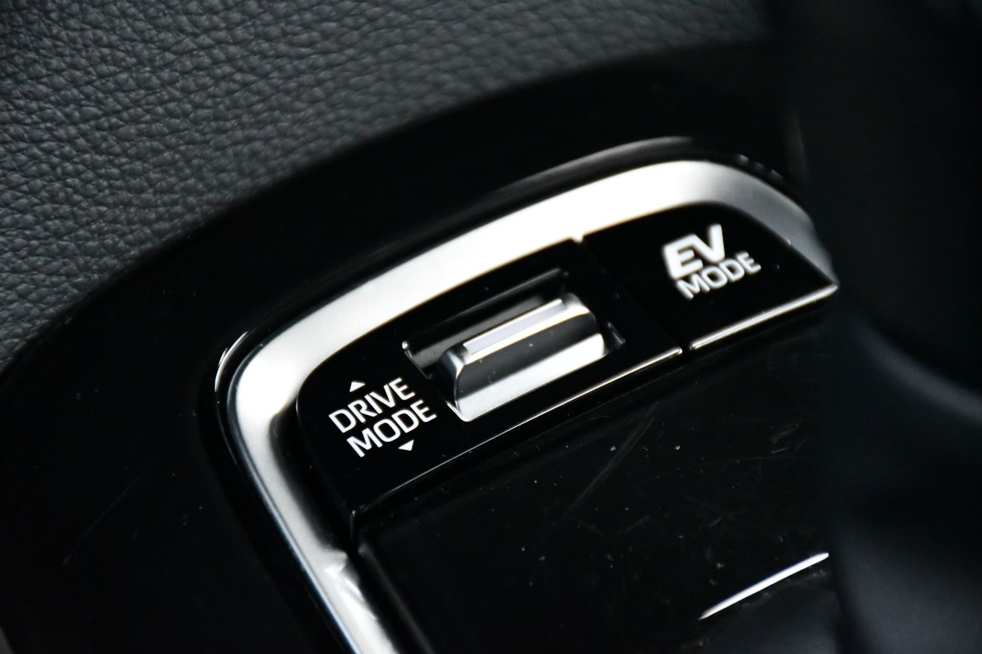 Toyota Corolla Touring Sports Hybrid 140 Dynamic Automaat 140pk thumbnail 24