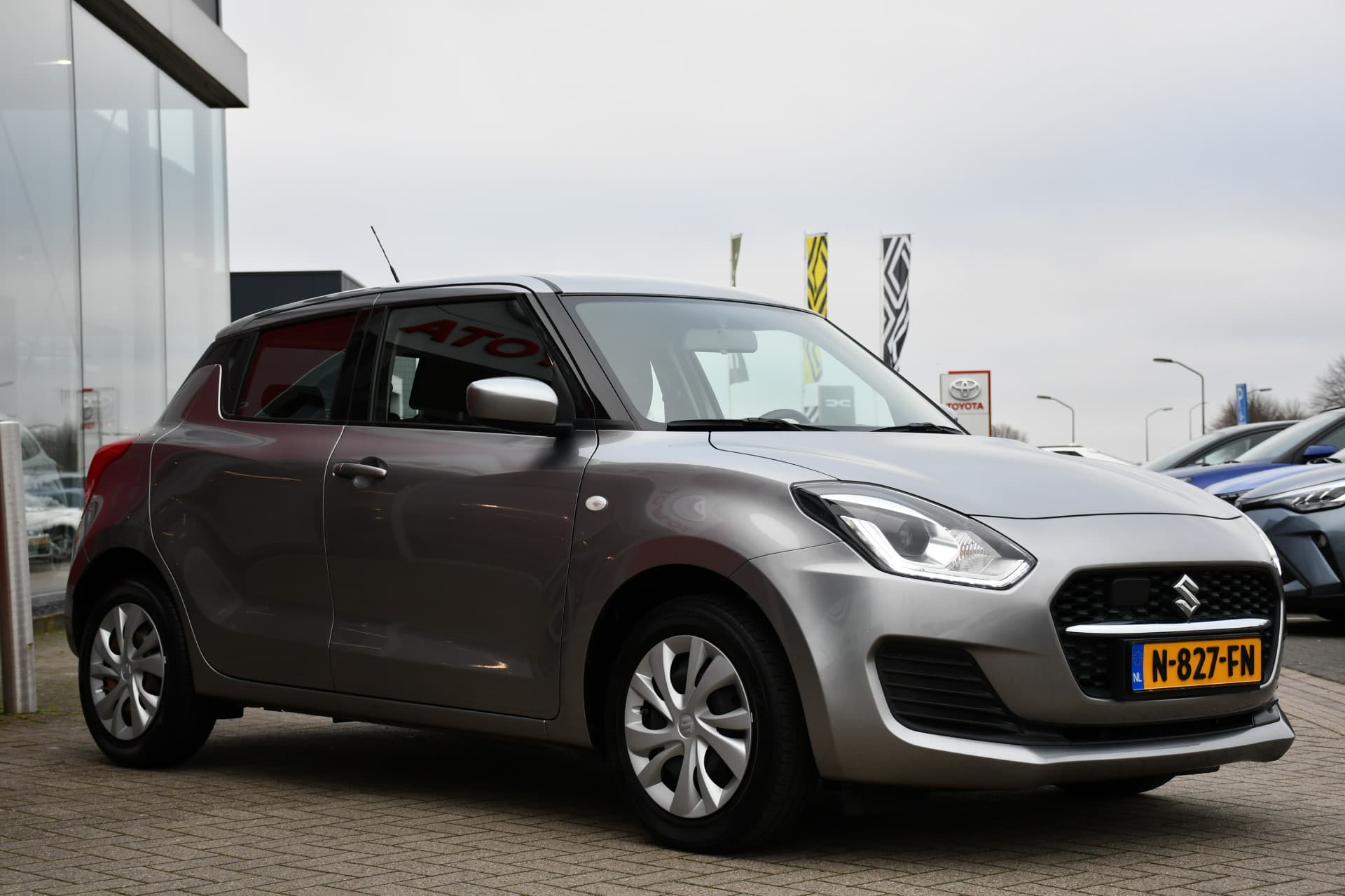 Suzuki Swift 1.2 Comfort Smart Hybrid 83pk thumbnail 9