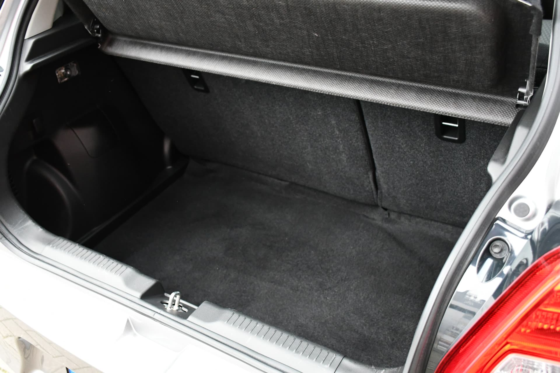 Suzuki Swift 1.2 Comfort Smart Hybrid 83pk thumbnail 17