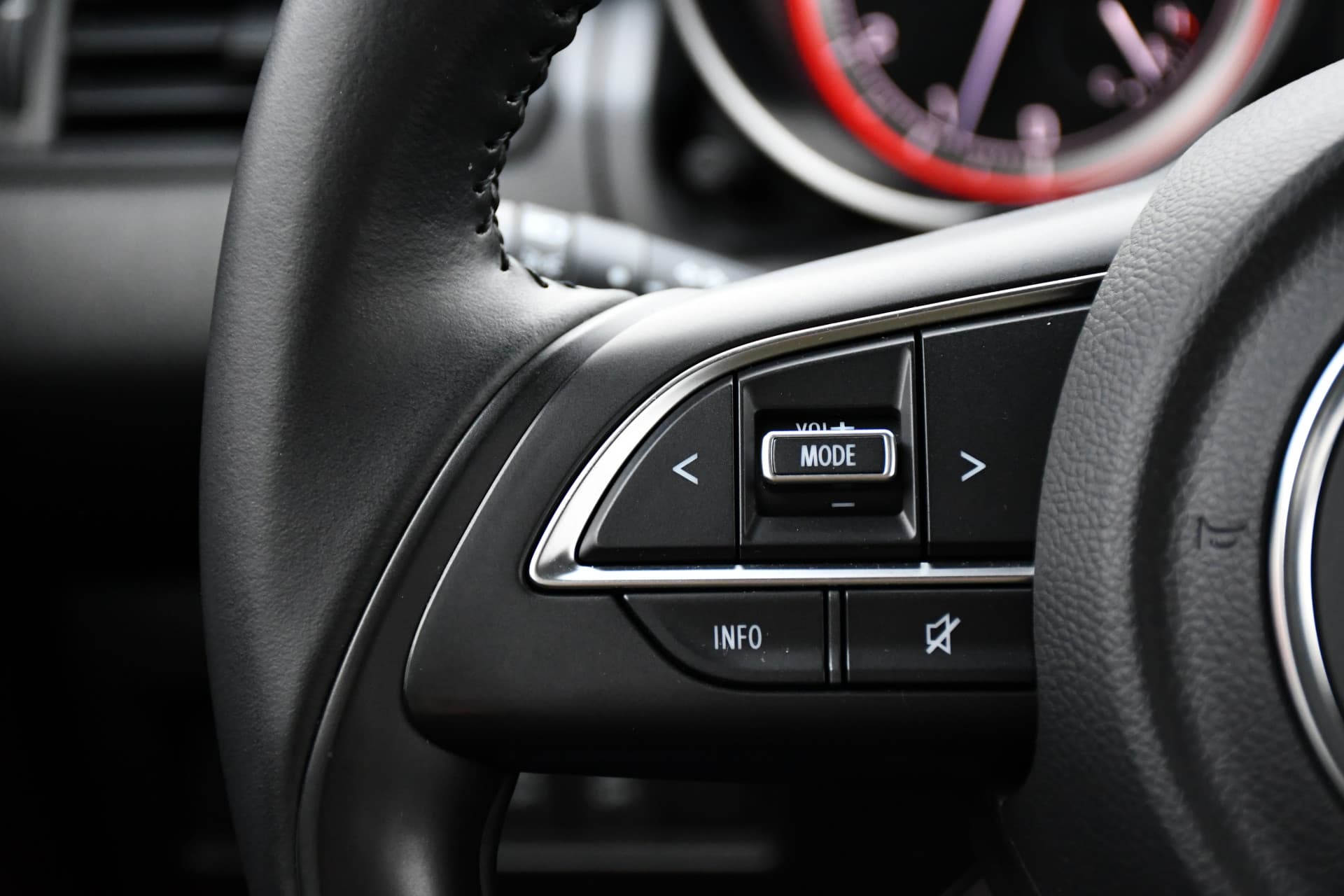 Suzuki Swift 1.2 Comfort Smart Hybrid 83pk thumbnail 20