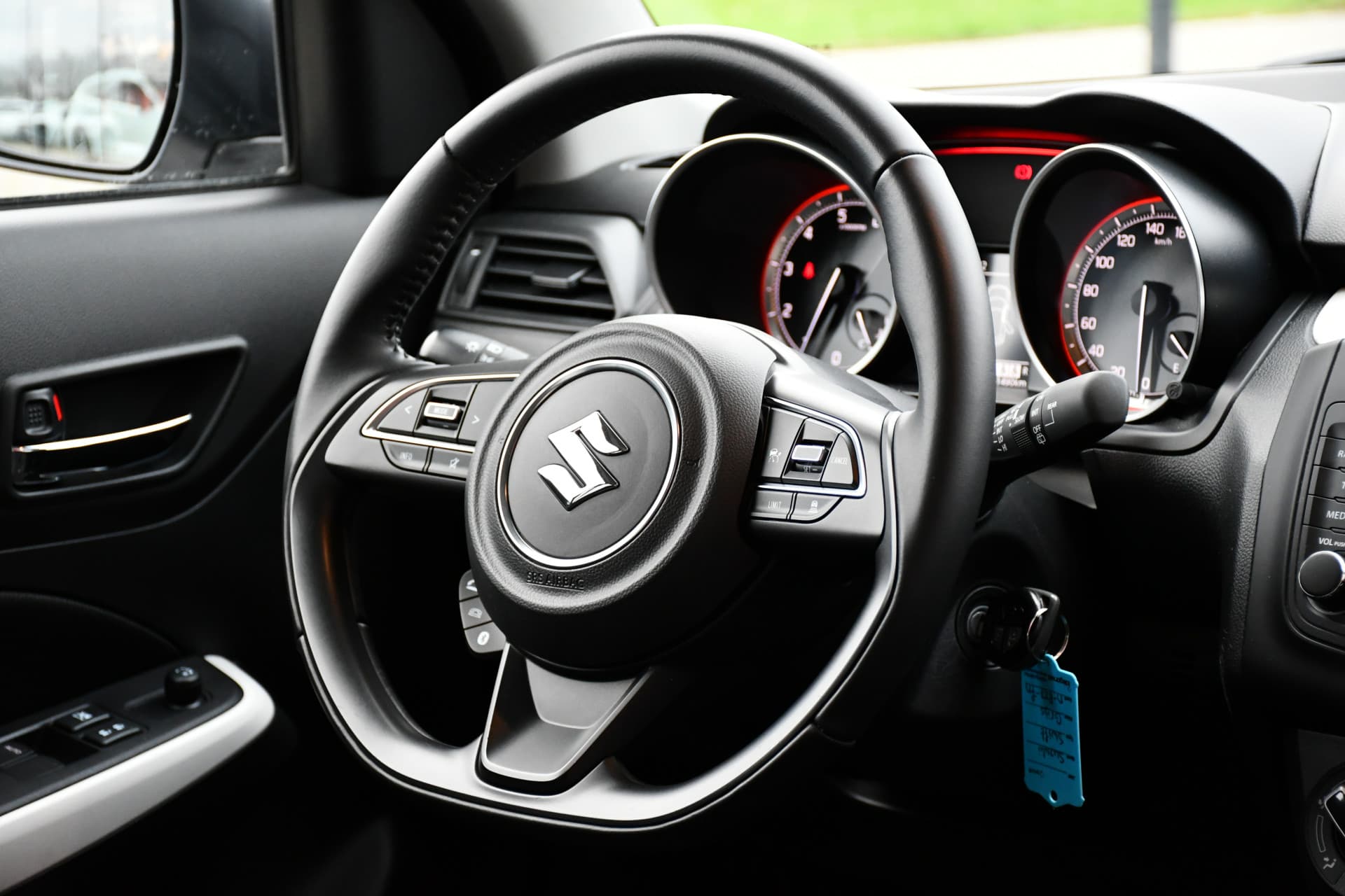 Suzuki Swift 1.2 Comfort Smart Hybrid 83pk thumbnail 21