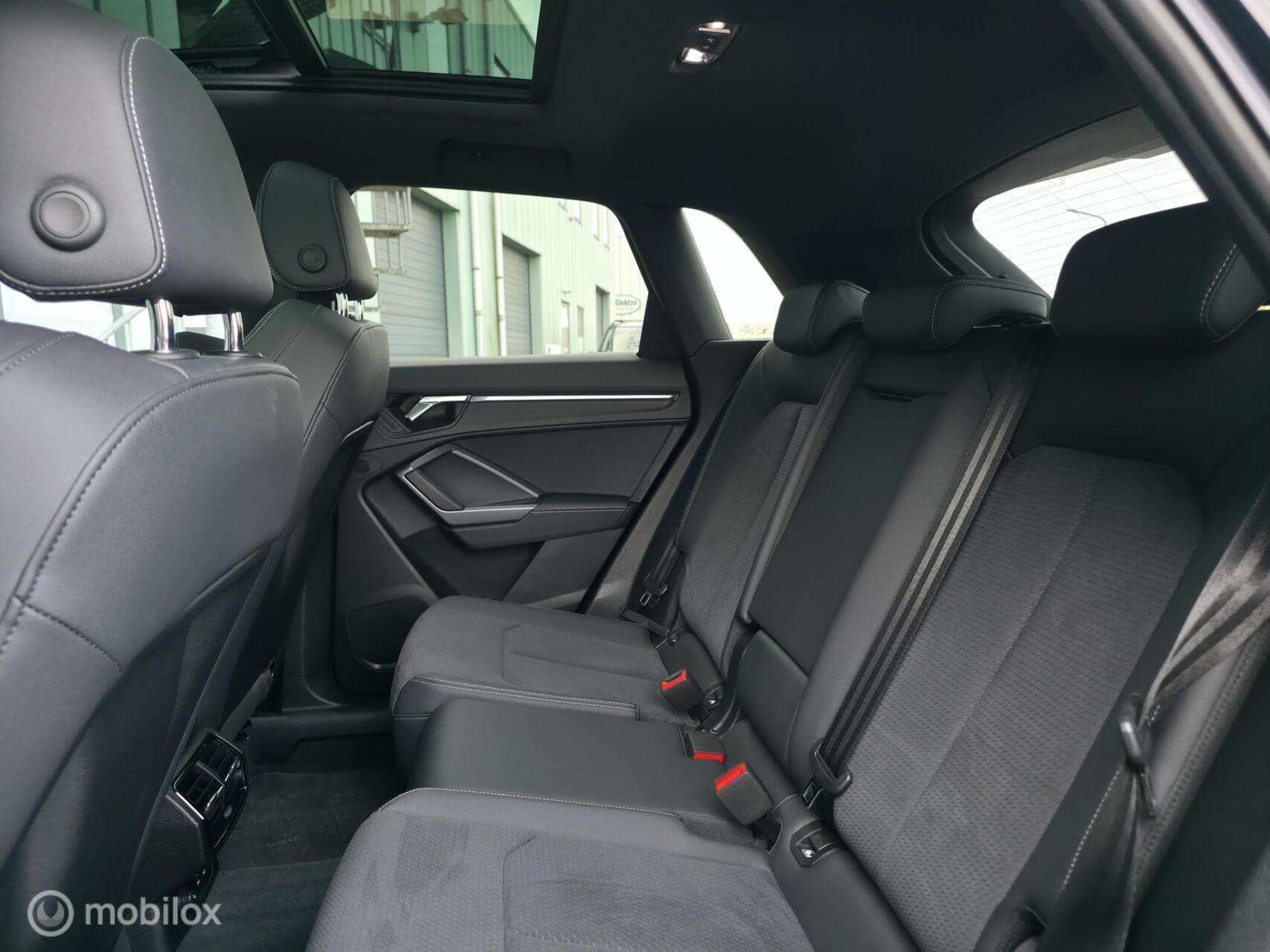 Audi Q3 thumbnail 14