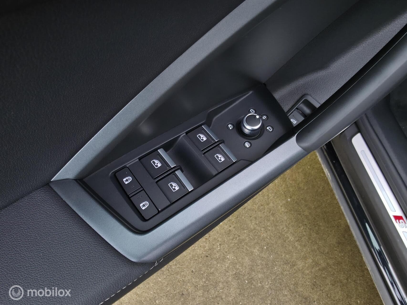 Audi Q3 thumbnail 32