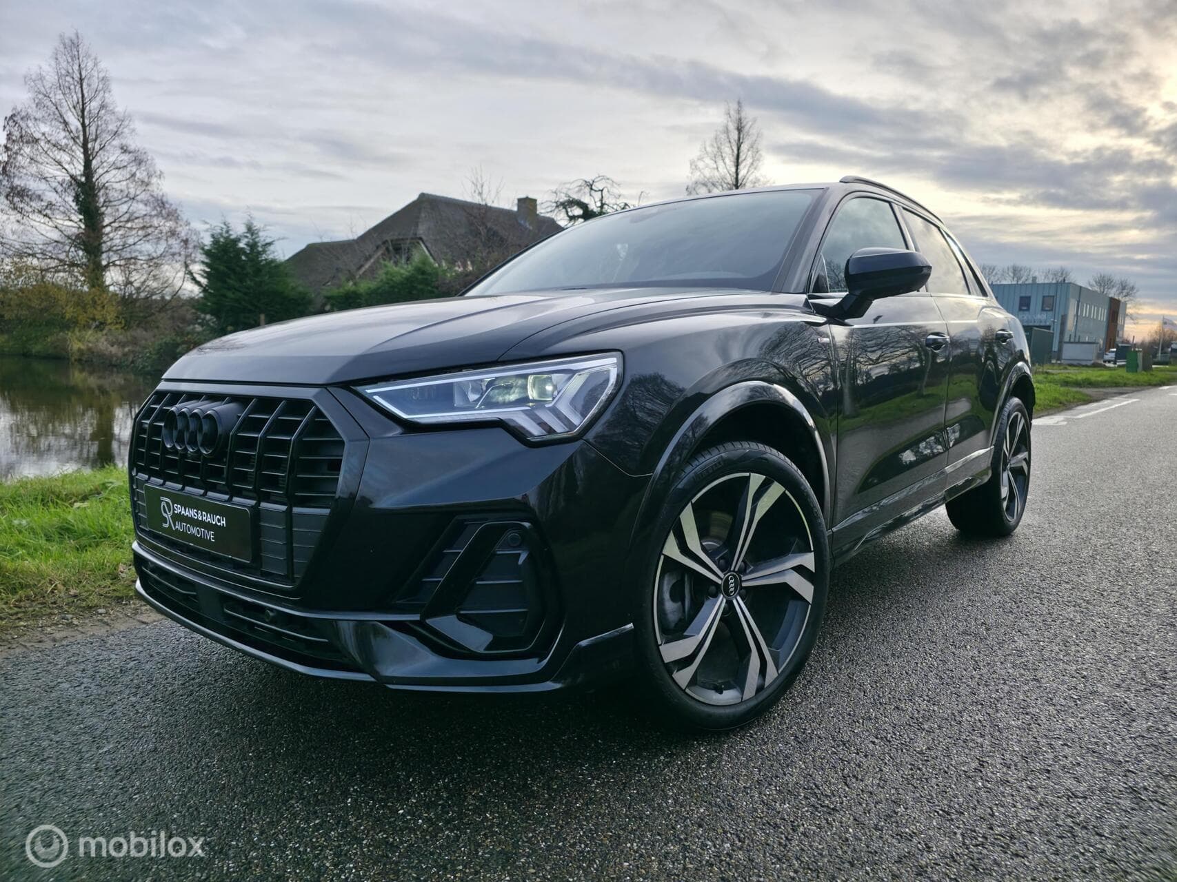 Audi Q3 thumbnail 33