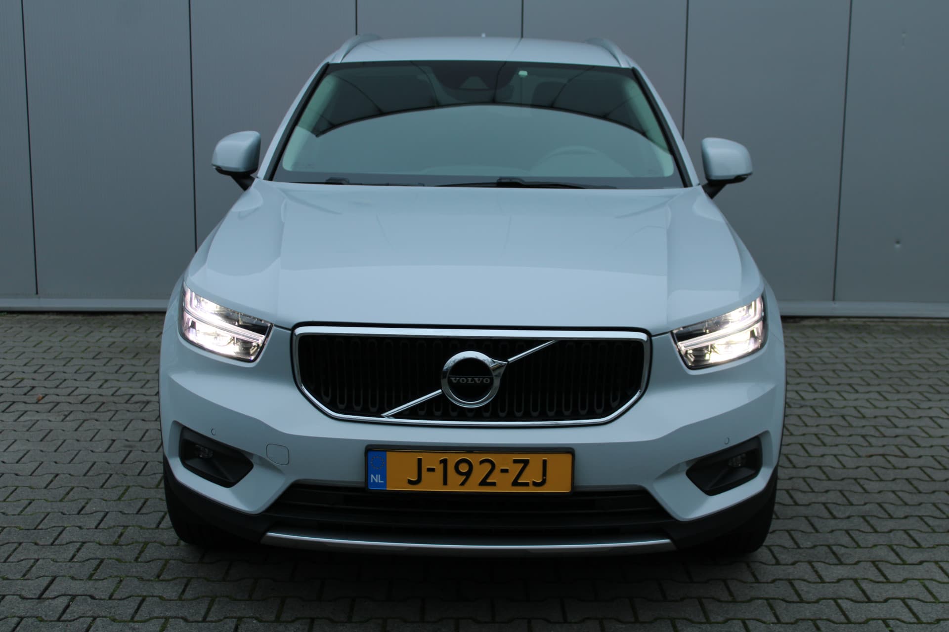 Volvo XC40 T2 automaat Business Pro thumbnail 10