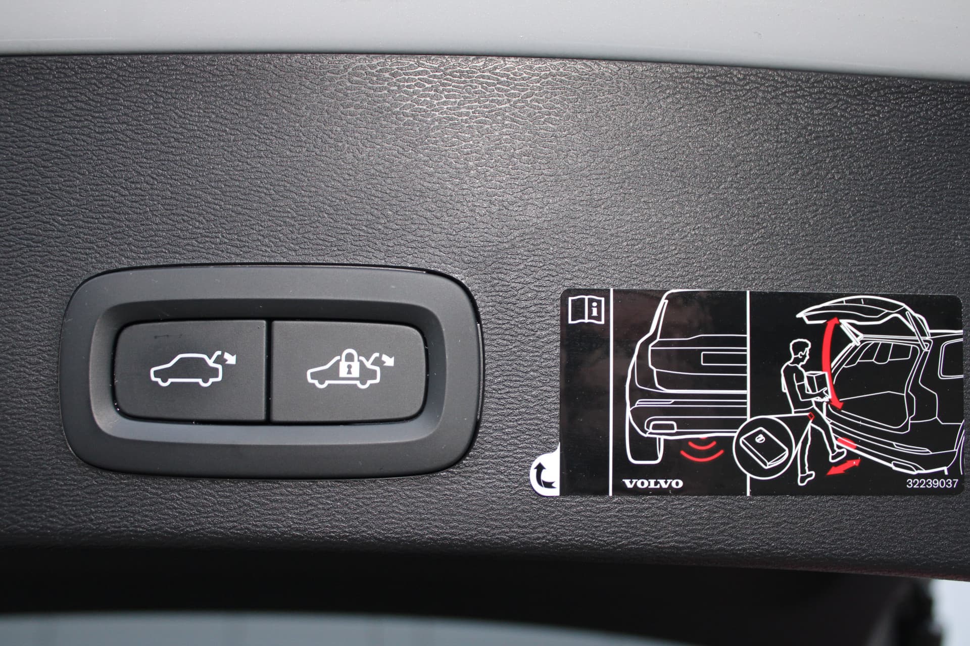 Volvo XC40 T2 automaat Business Pro thumbnail 13