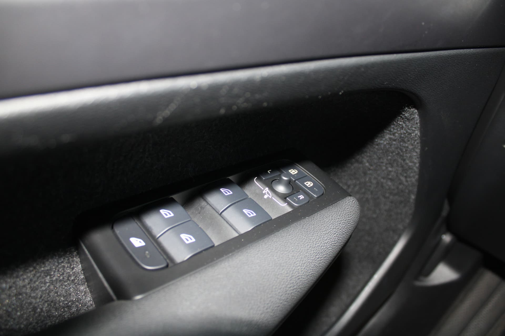 Volvo XC40 T2 automaat Business Pro thumbnail 20