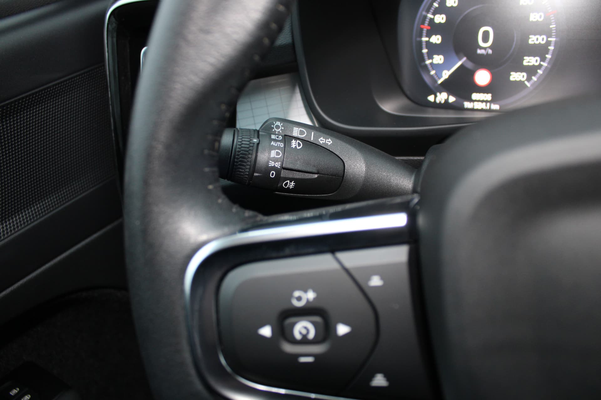 Volvo XC40 T2 automaat Business Pro thumbnail 21