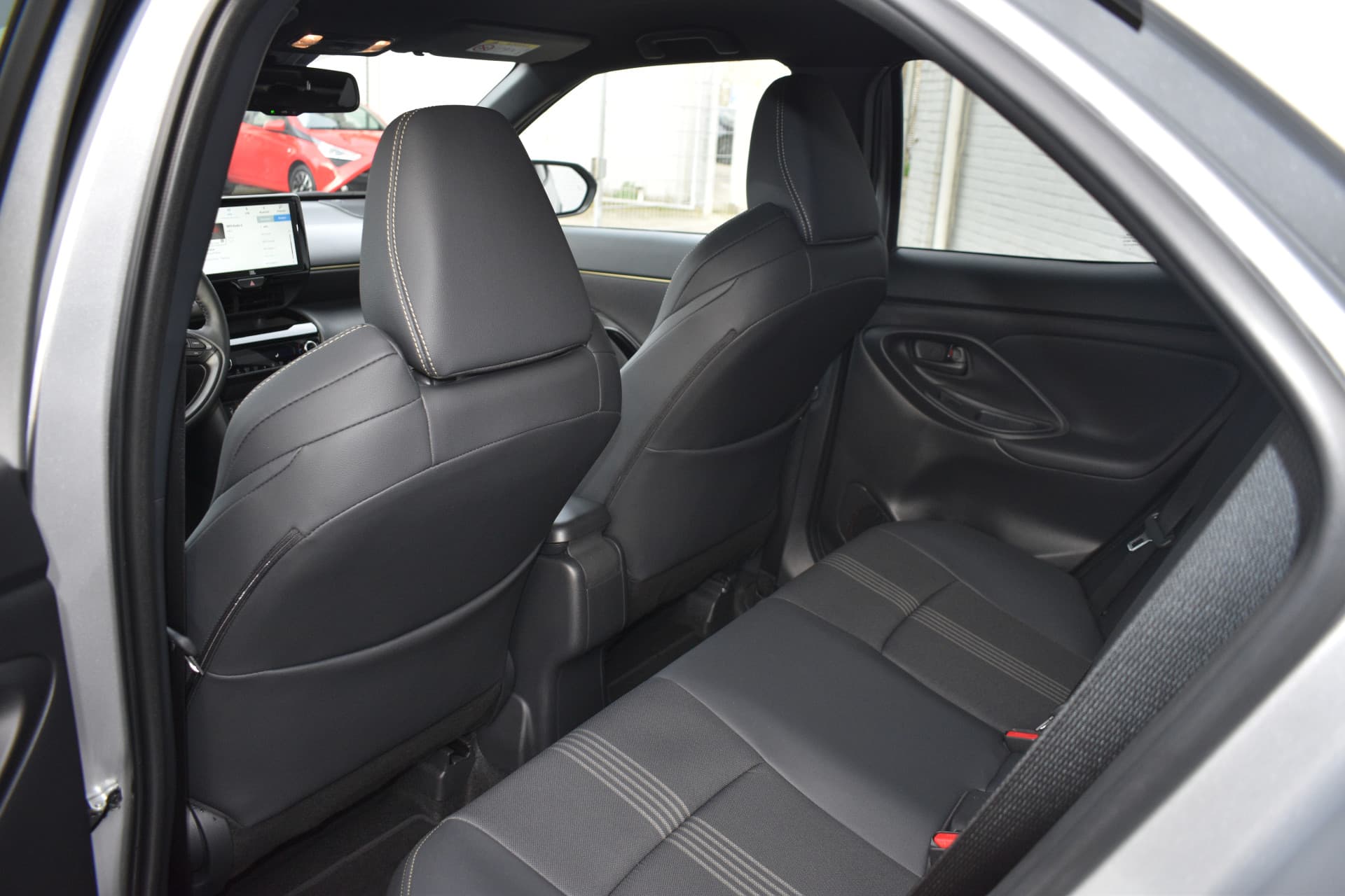 Toyota Yaris Cross 1.5 Hybrid Adventure Automaat 116pk thumbnail 17