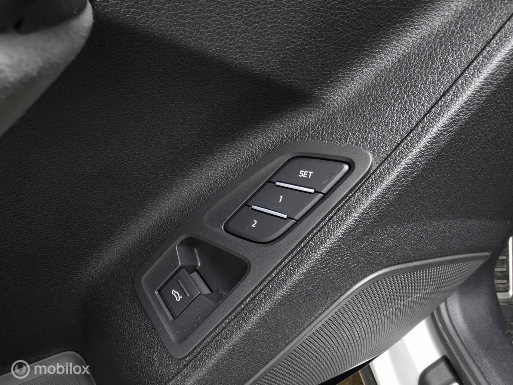 Audi Q3 thumbnail 10