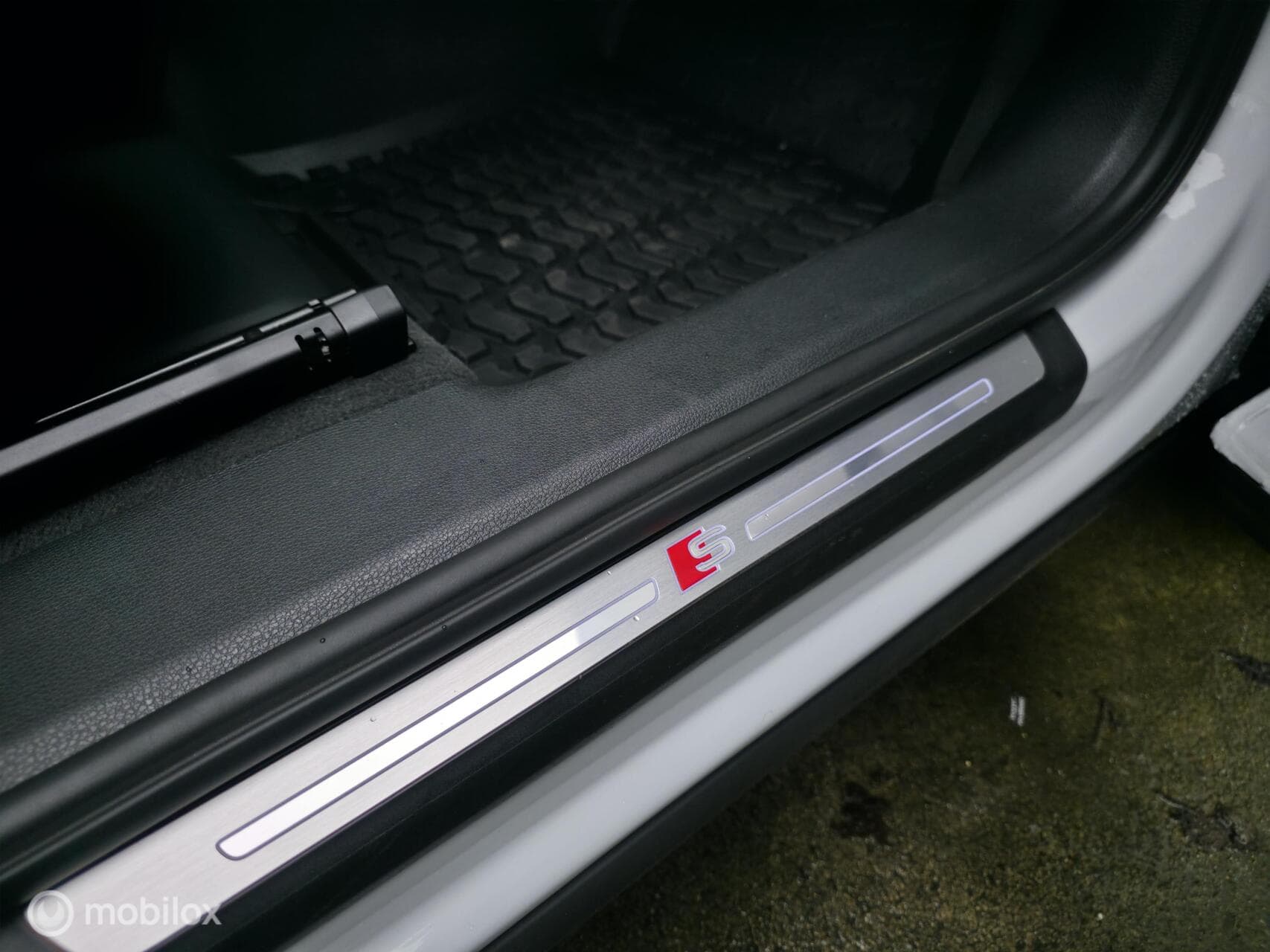 Audi Q3 thumbnail 13