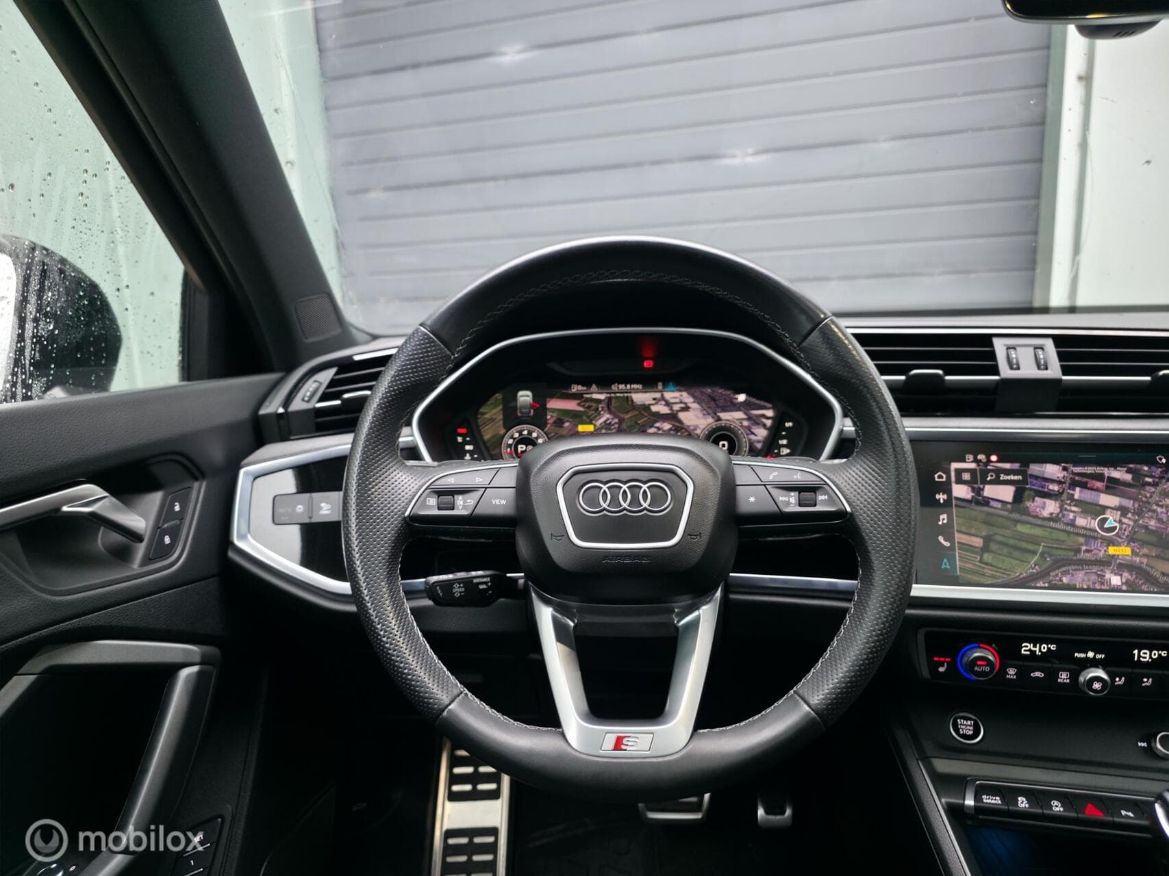 Audi Q3 thumbnail 18