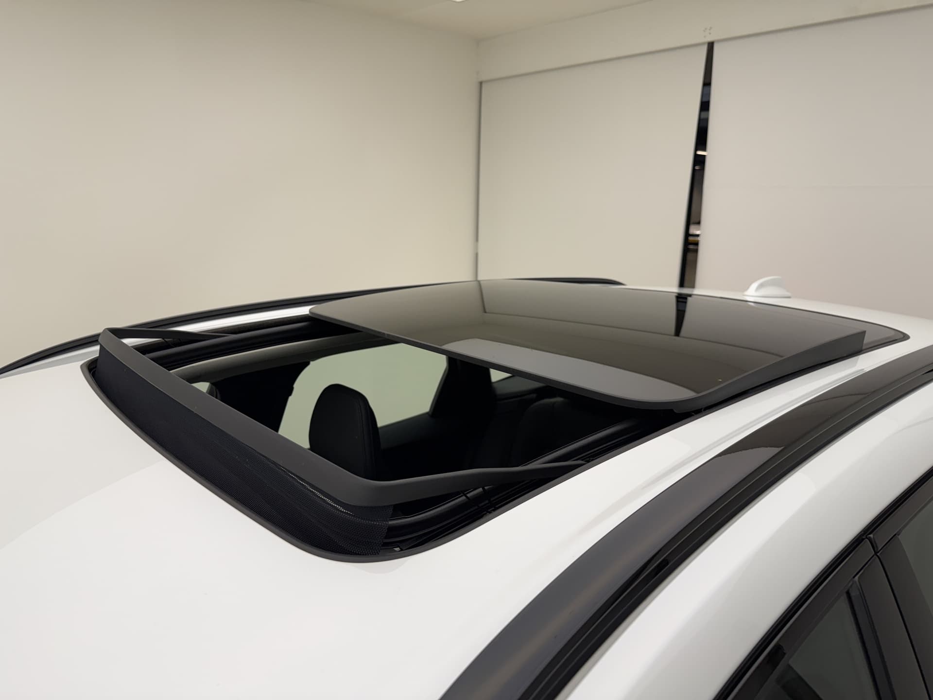 Volvo XC60 T6 Plug-in hybrid AWD Ultimate Dark / 20 '' Velgen / Head-up Display / Blis / Semi elektrisch trekhaak / thumbnail 46