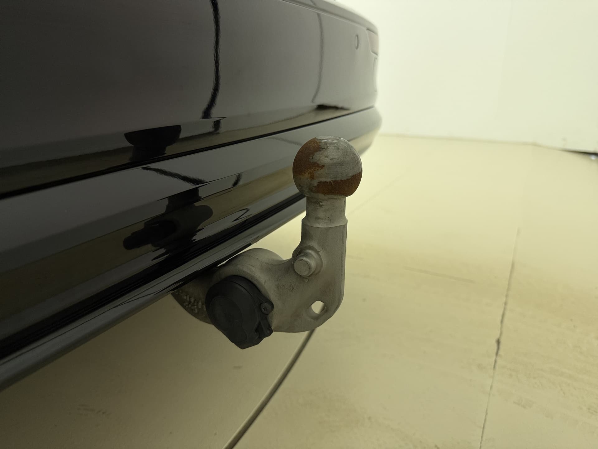 Volvo V60 B4 Automaat Plus Dark / Standkachel / Stoel/- stuurverwarming / Keyles entry / Trekhaak / Camera / thumbnail 14