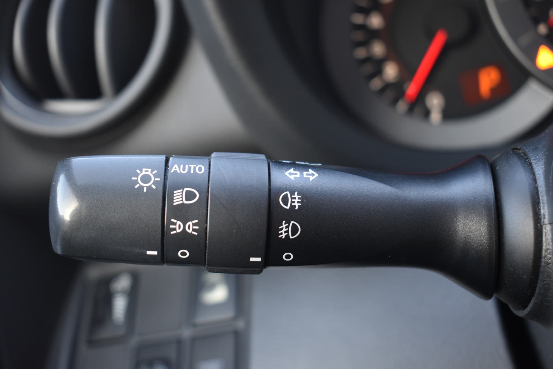 Toyota RAV4 2.0 VVTi Executive Business Automaat 158Pk thumbnail 9