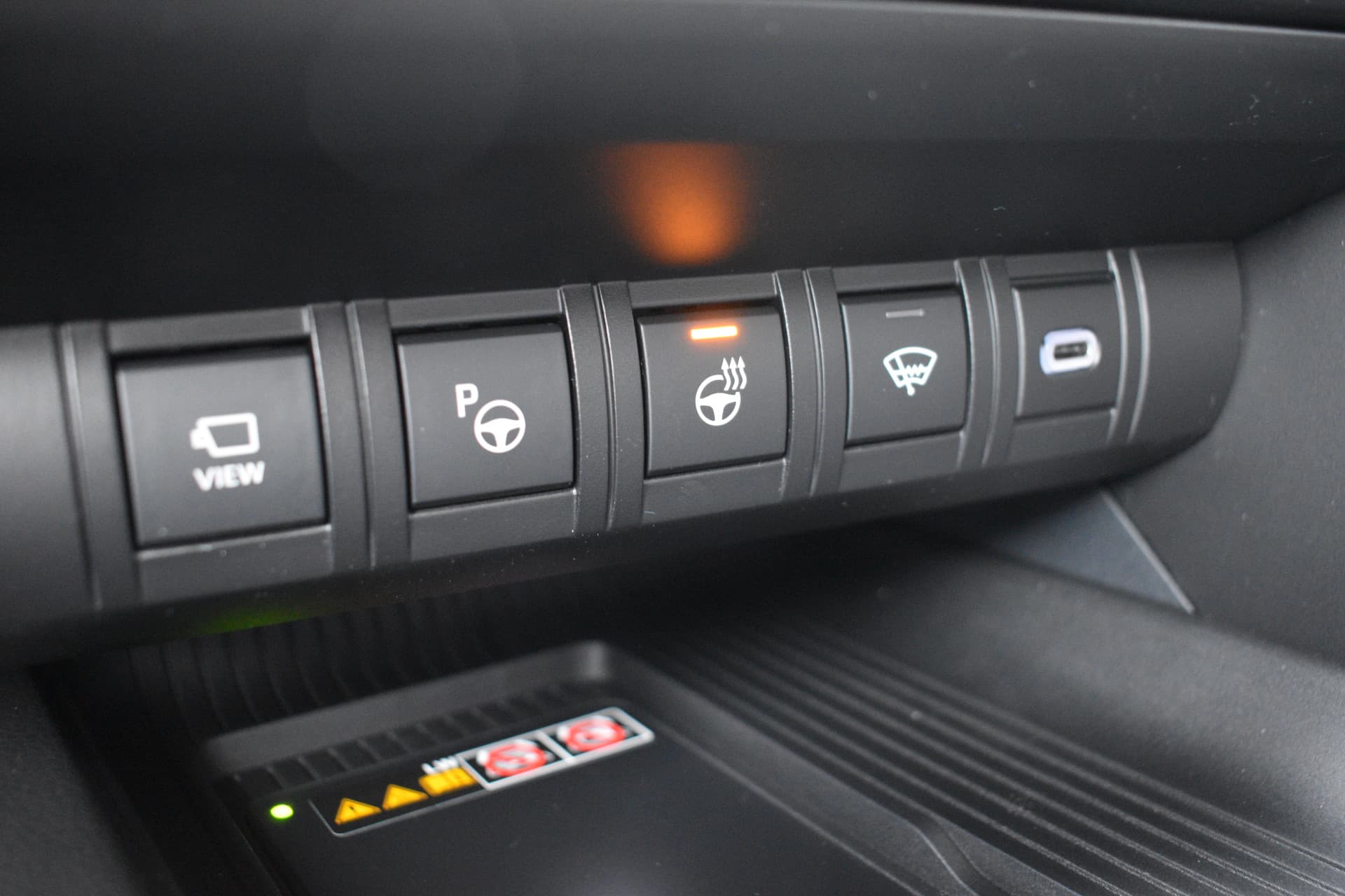 Toyota C-HR 2.0 Plug-in Hybrid 220 Executive Automaat 223pk thumbnail 19